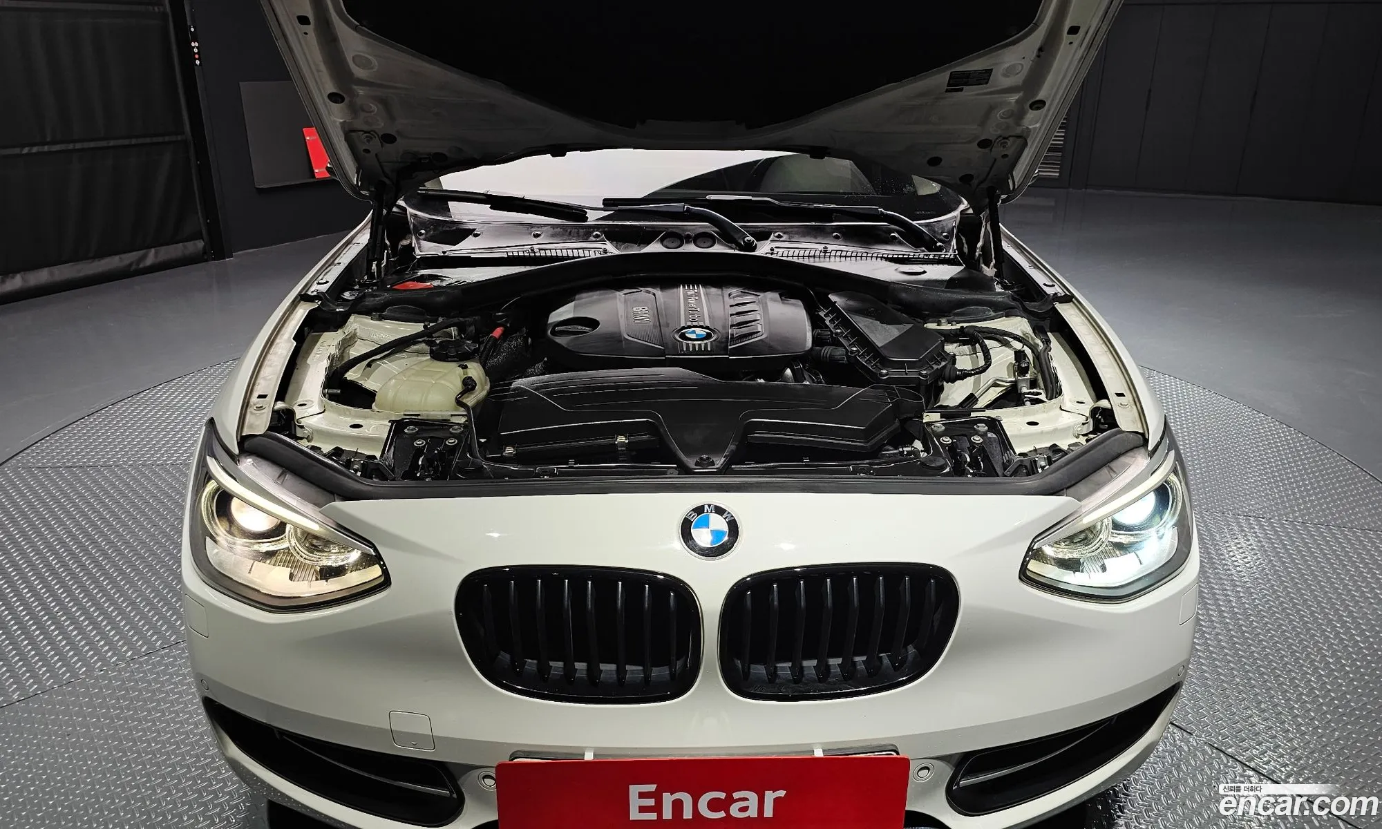 BMW 1Er 118D Urban Pack 1 5-Door 2014 - фотография 19675162