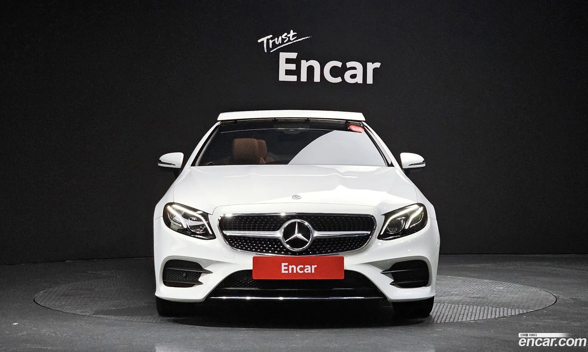 Mercedes-Benz E-Klasse V W213 S213 C238 E220D Cabriolet 2018 - фотография 16377053