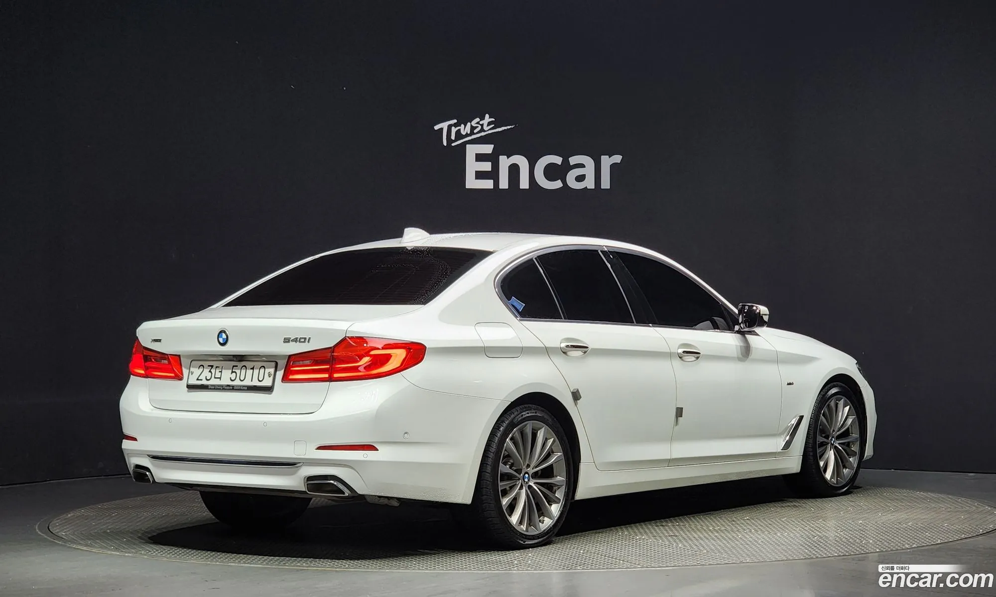 BMW 5Er Vii G30G31 540I xDrive Luxury Plus 2018 - фотография 19849804