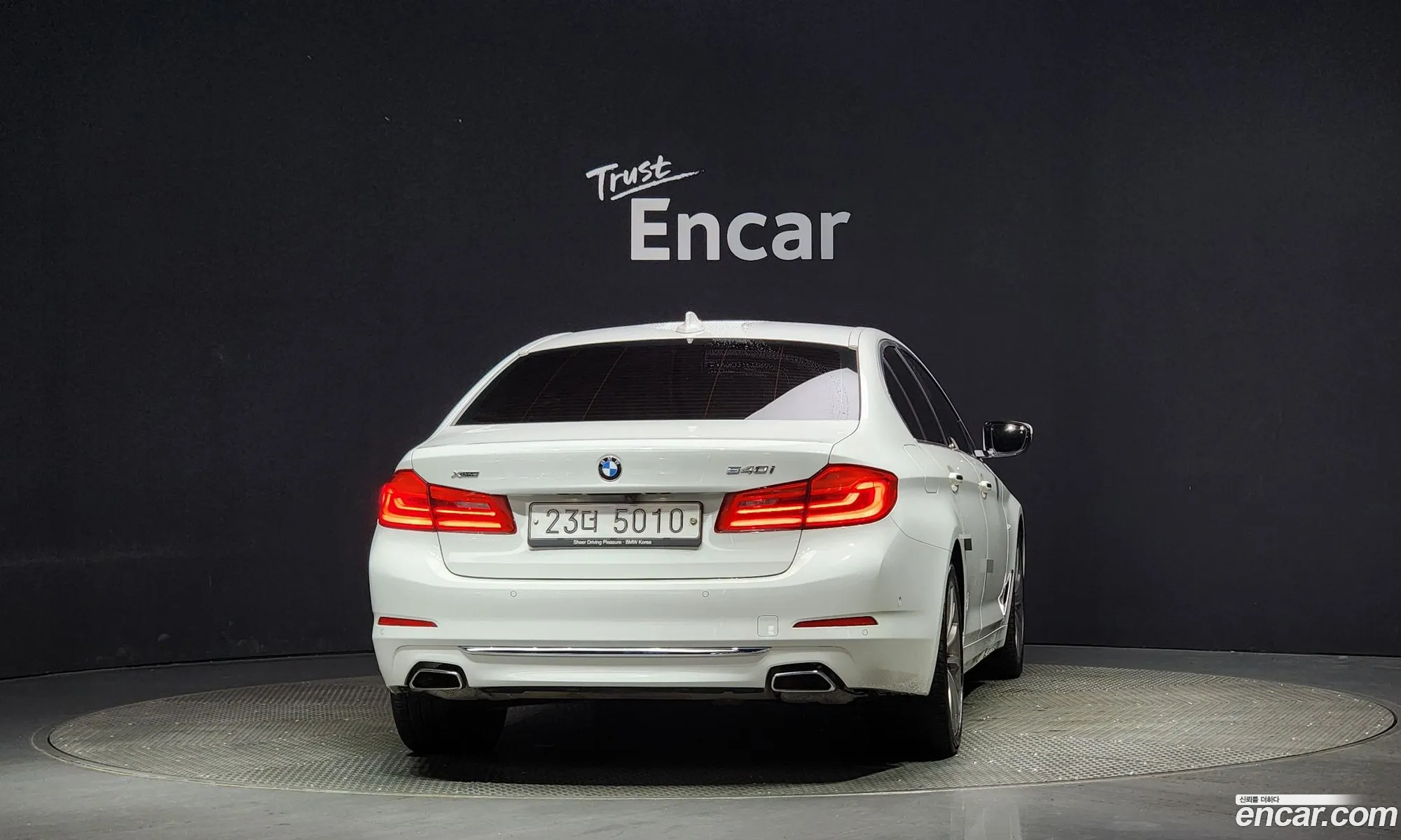 BMW 5Er Vii G30G31 540I xDrive Luxury Plus 2018 - фотография 19849806
