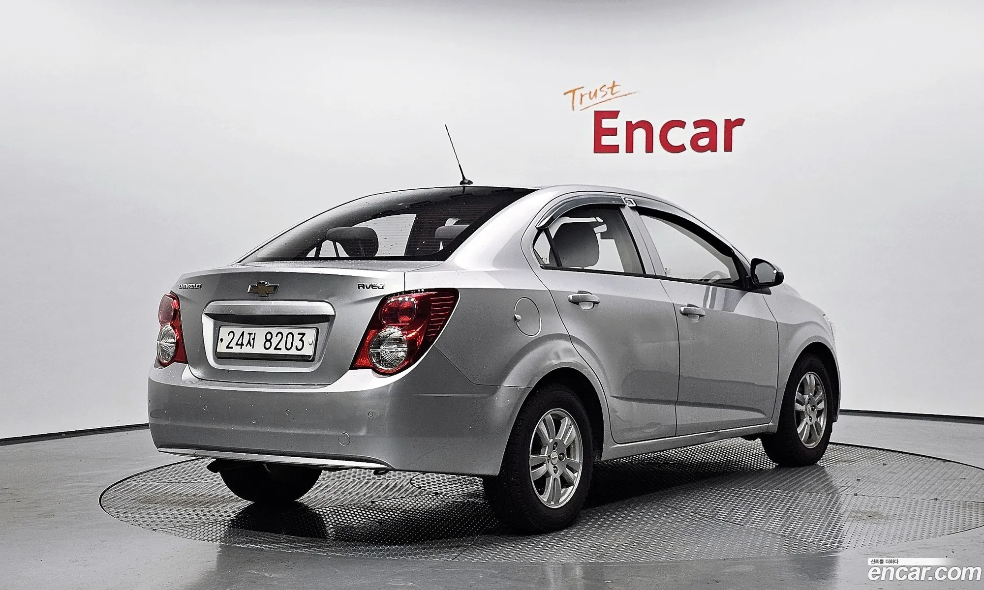 Chevrolet Aveo Ii L Star 2013 - фотография 17561346