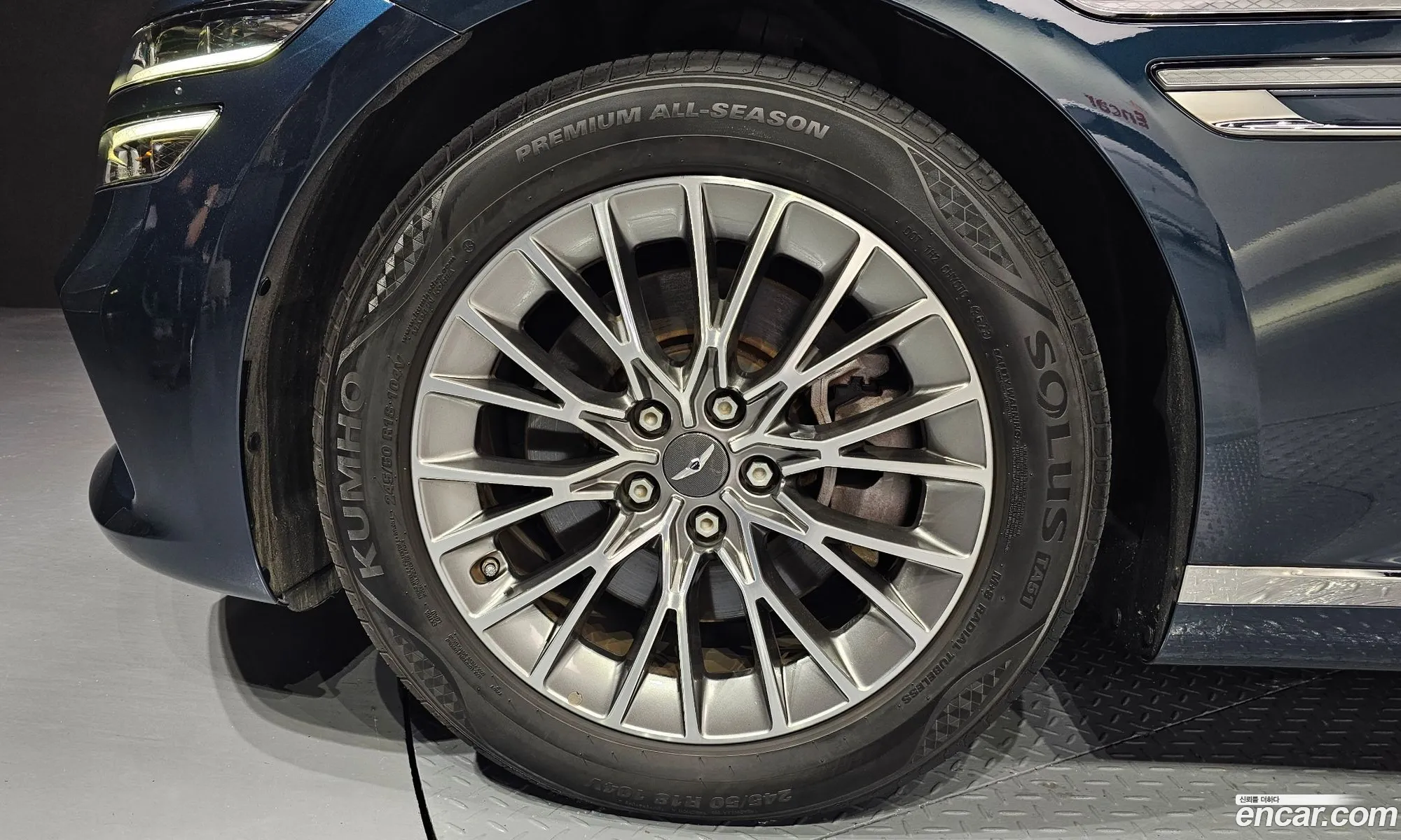 Genesis G80 Gasoline 25 Turbo Awd 2021 - фотография 1205822