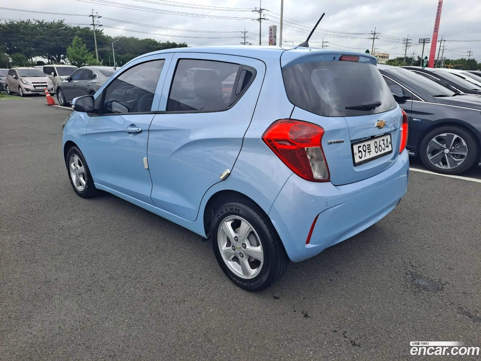 Chevrolet Spark Lt 2016 - фотография 17579983