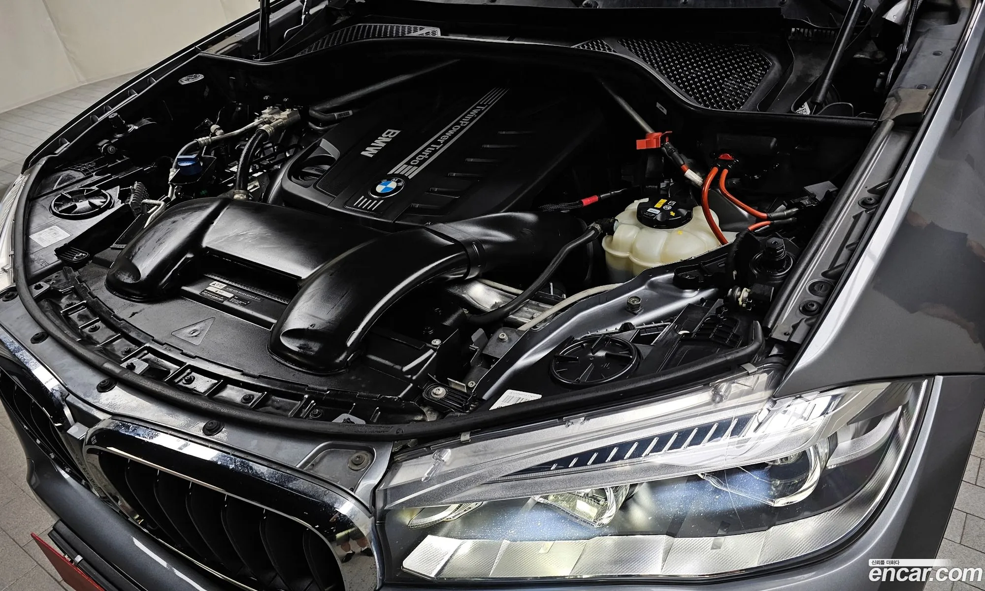 BMW X6 Ii F16 xDrive 30D 2017 - фотография 19682867
