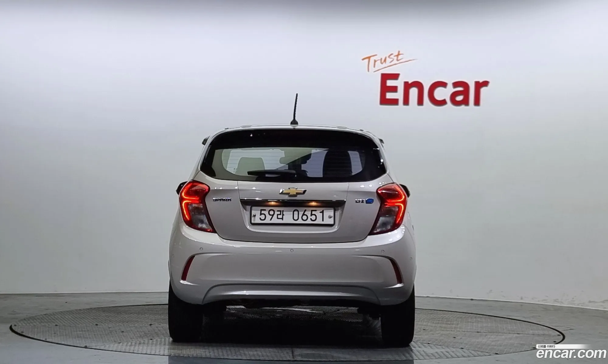 Chevrolet Spark Eco Ltz 2016 - фотография 17579924