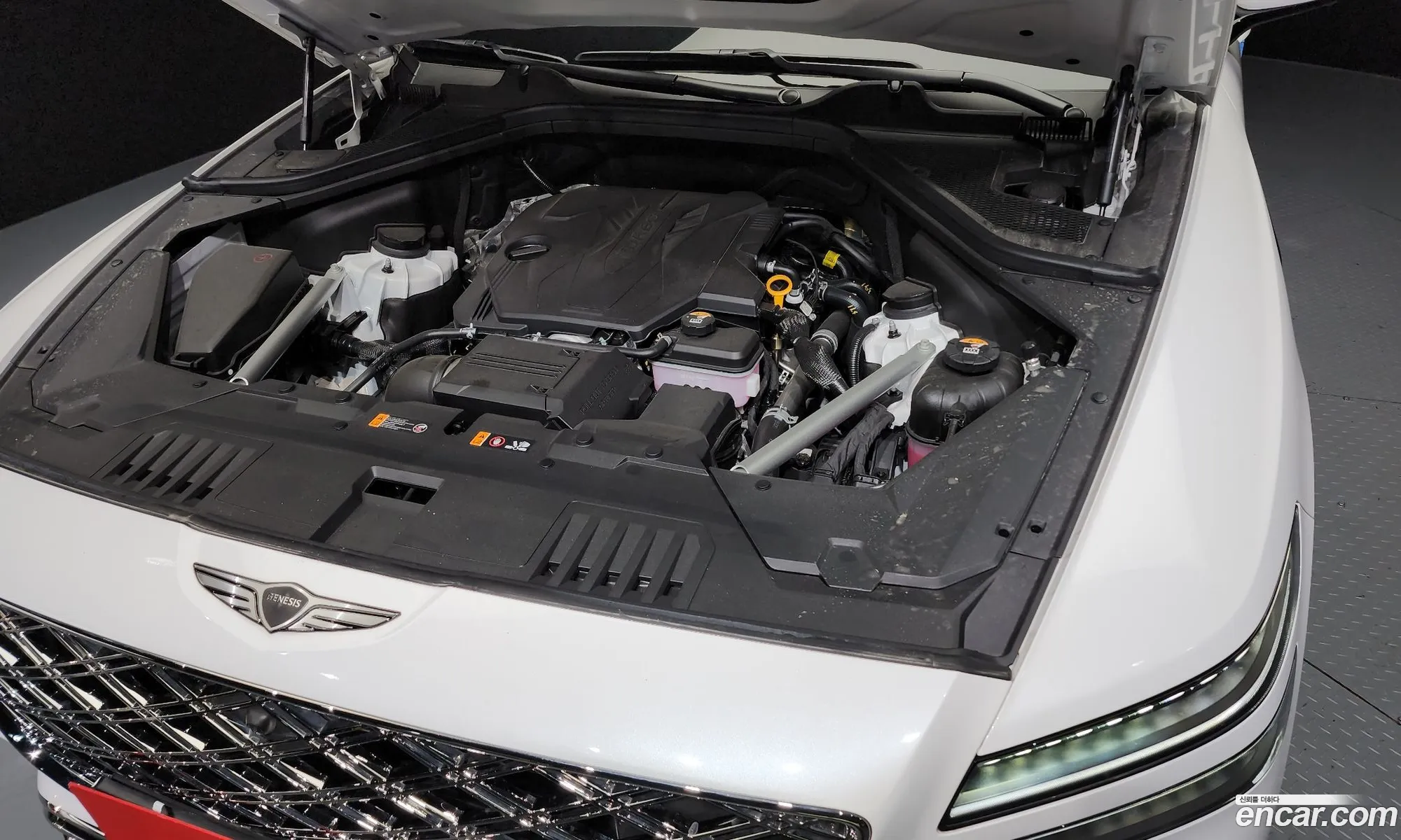 Genesis Gv80 25T Gasoline Awd 2024 - фотография 19749998