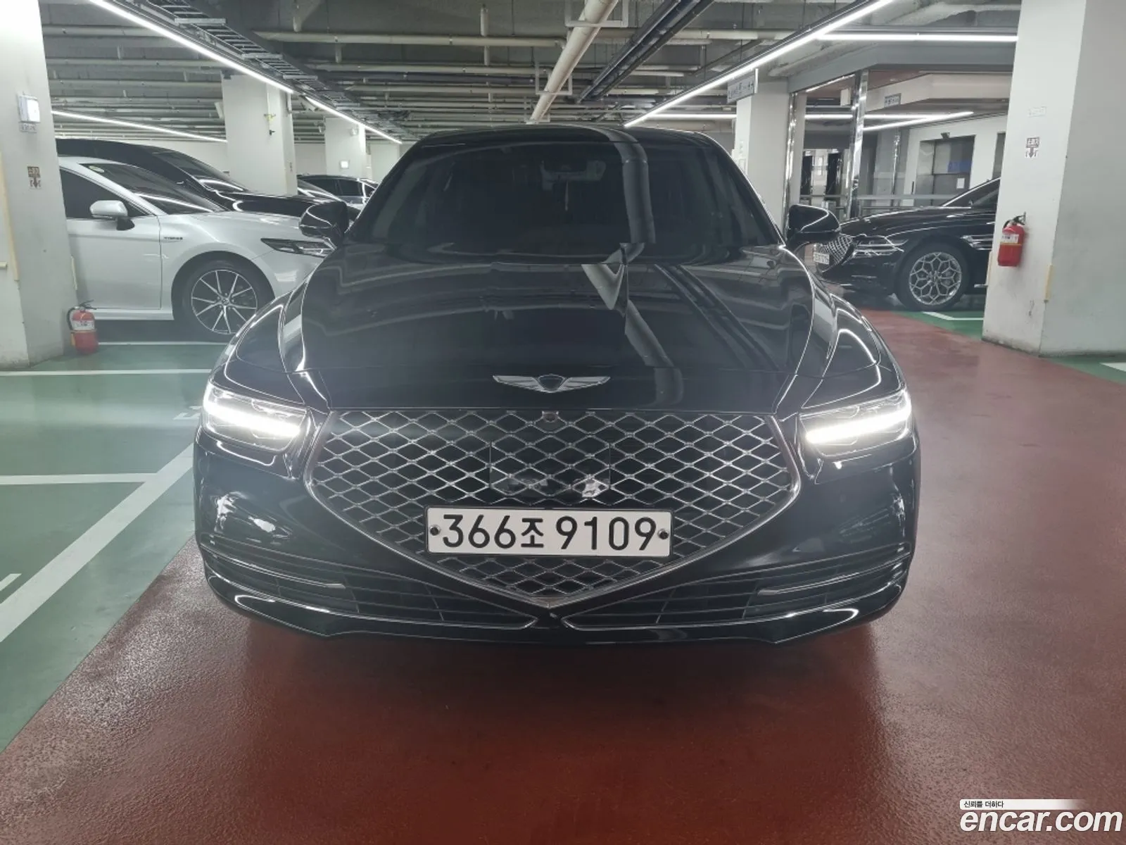 Genesis G90 I 38 2020 - фотография 1199595