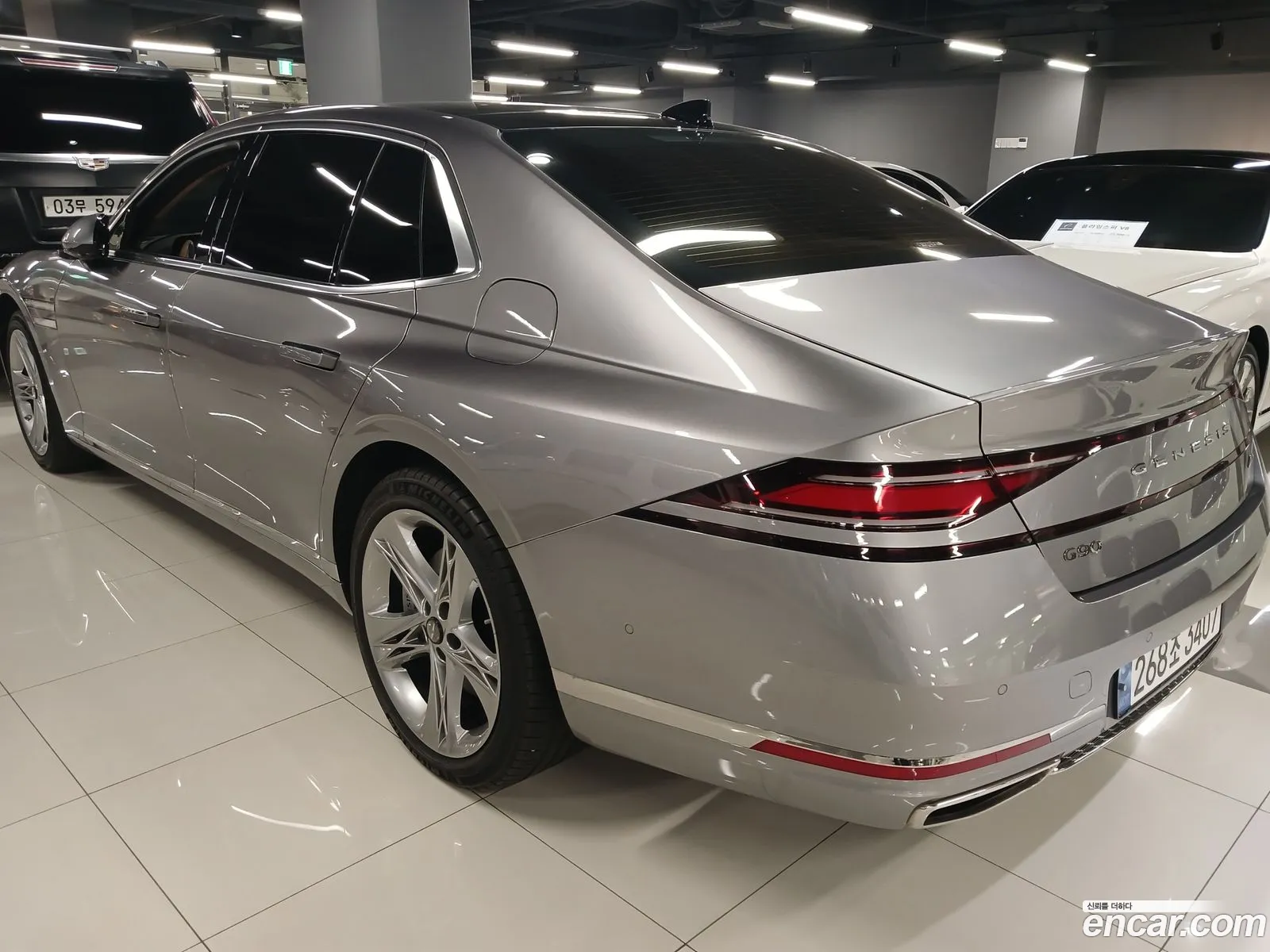 Genesis G90 I Gasoline 35 Turbo Awd 2022 - фотография 1199584