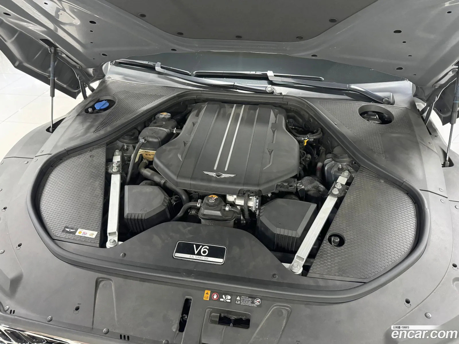 Genesis G90 I Gasoline 35 Turbo Awd 2022 - фотография 1199588