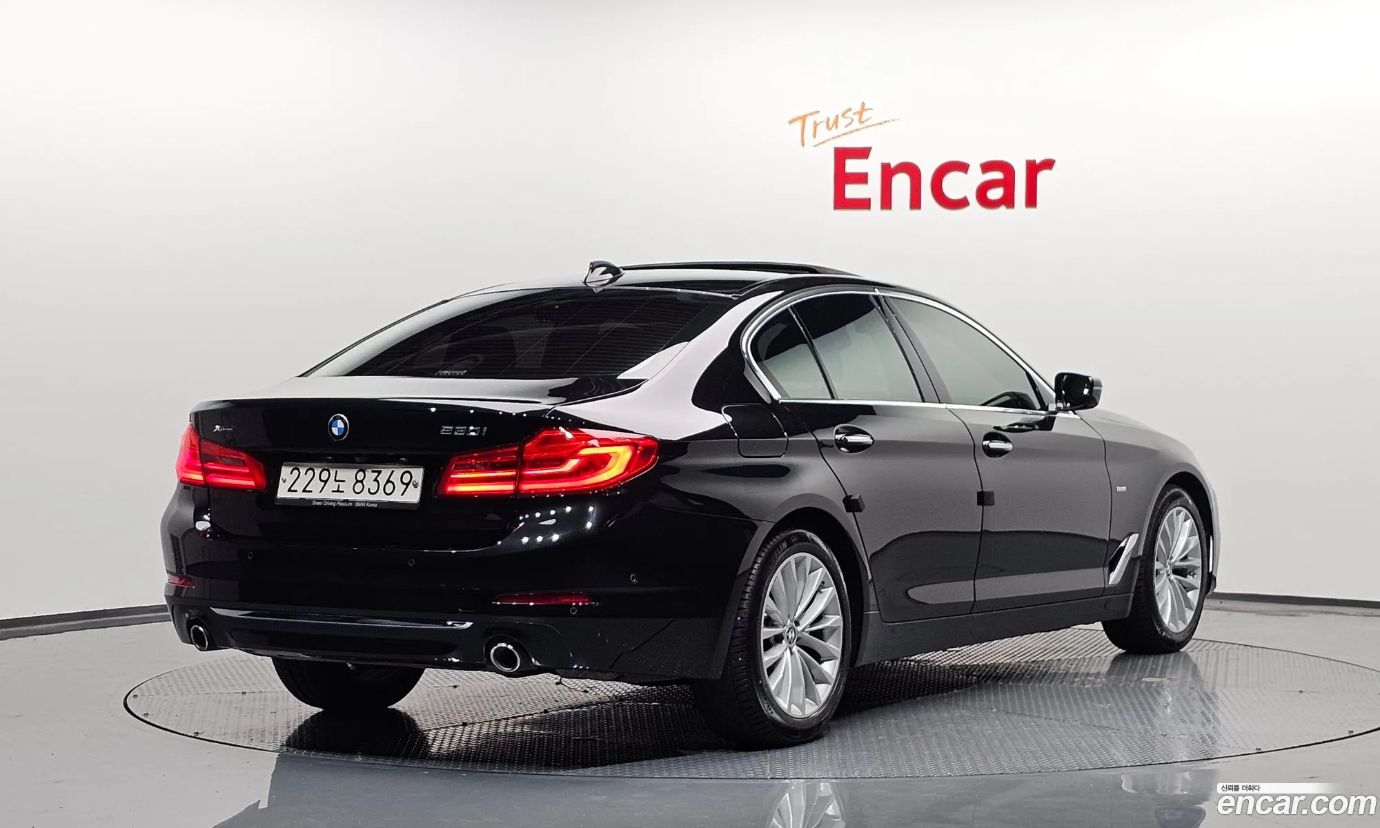 BMW 5Er Vii G30G31 530I xDrive Luxury Plus 2018 - фотография 19858453