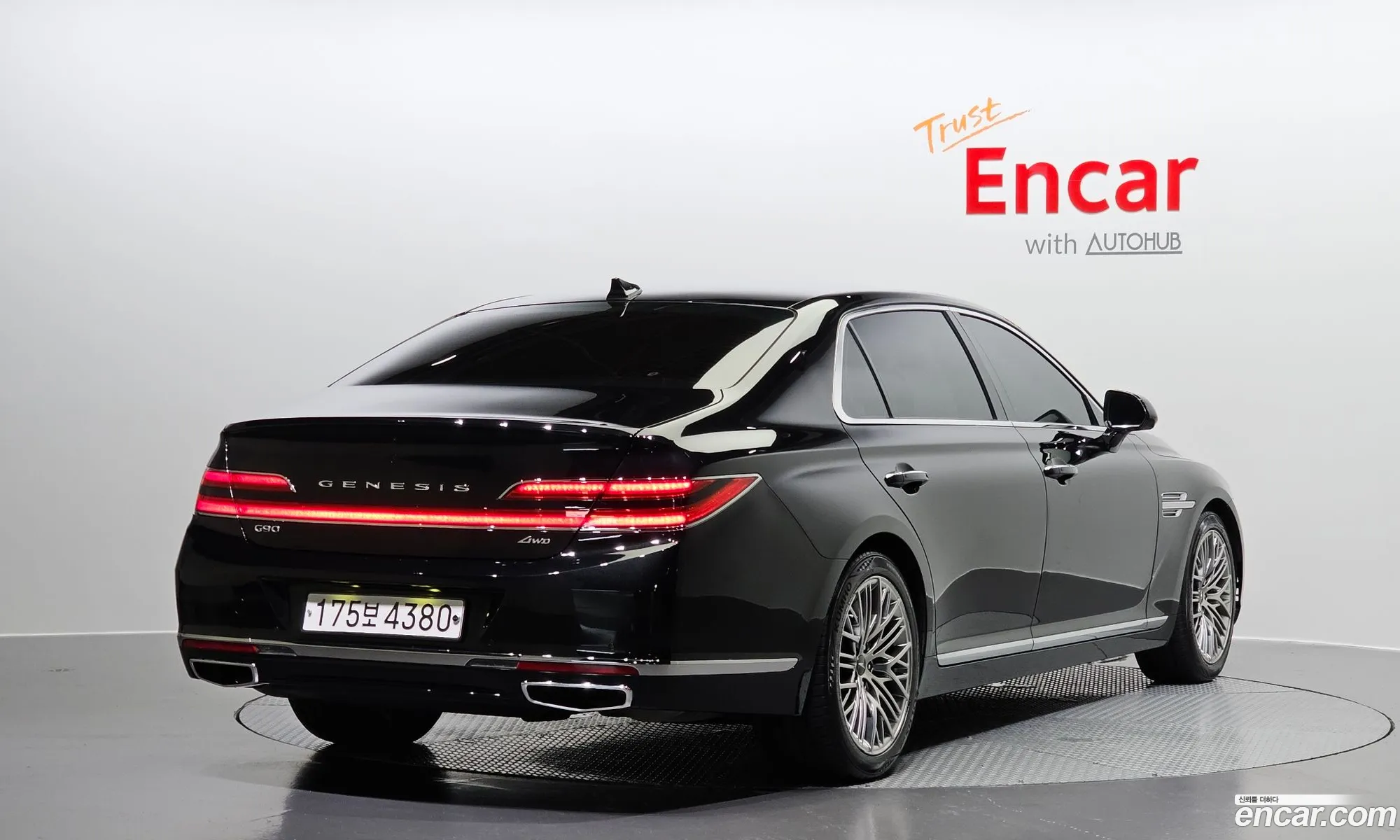 Genesis G90 I 38 Awd 2021 - фотография 1133499