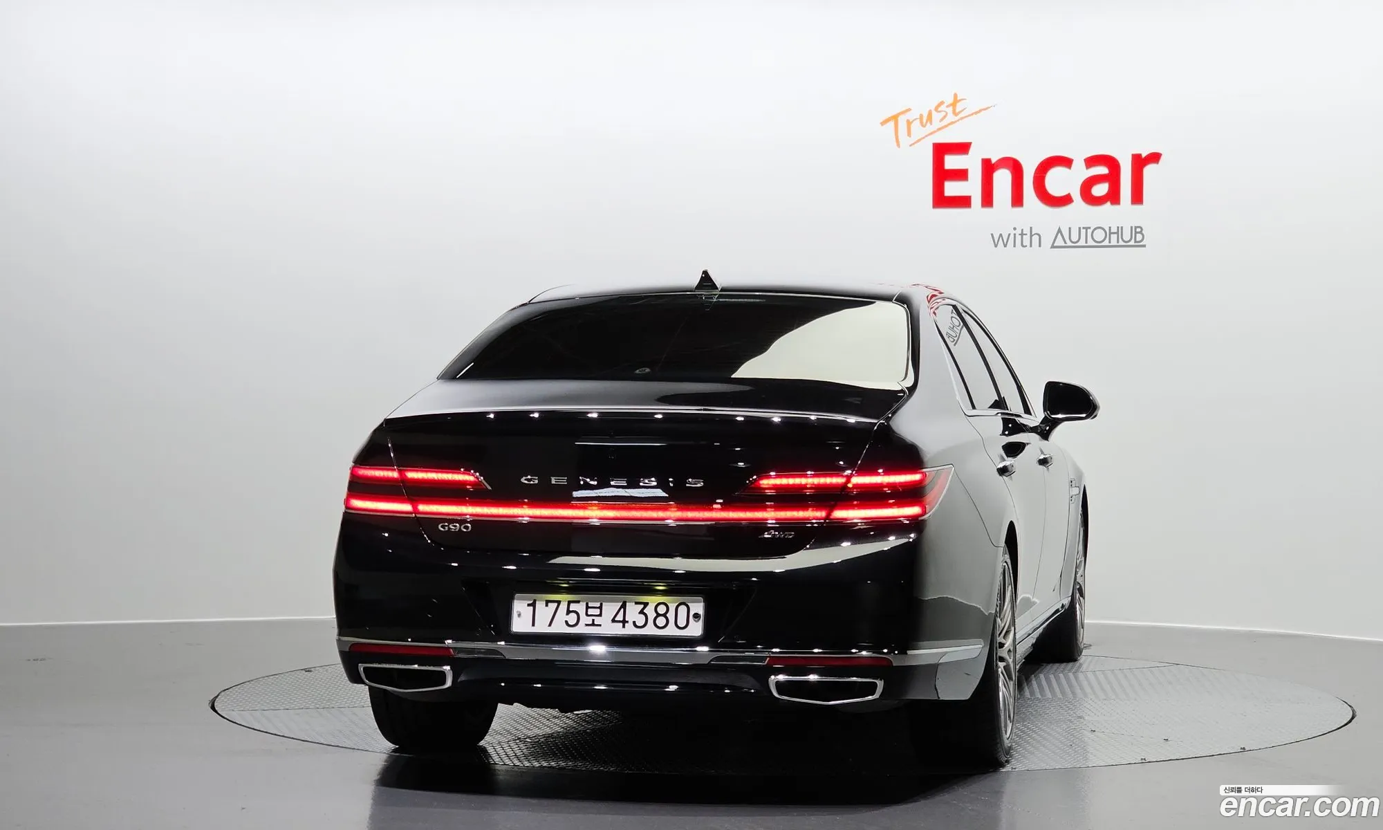 Genesis G90 I 38 Awd 2021 - фотография 1133501