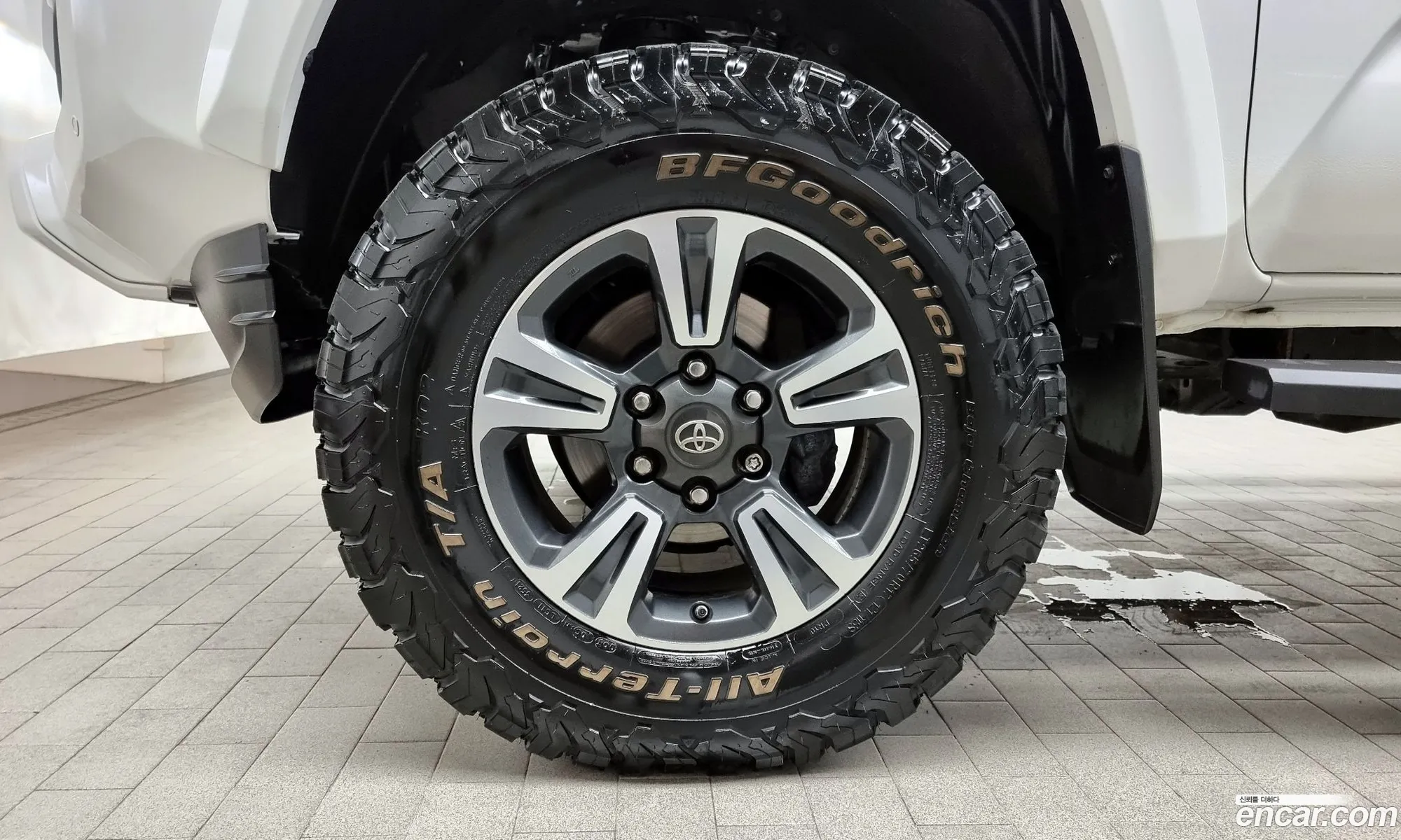 Toyota Tacoma Iii 35 2017 - фотография 14836885