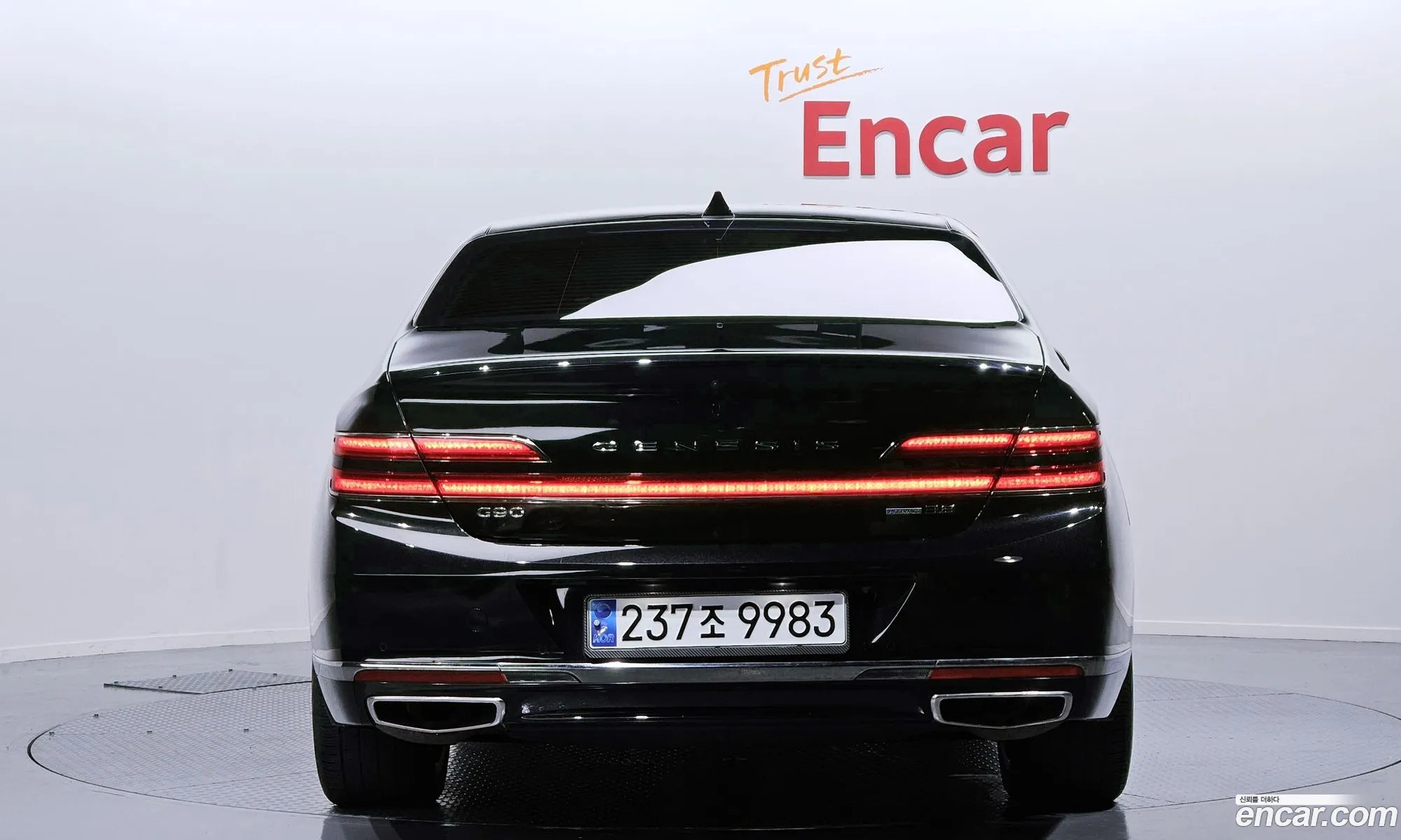 Genesis G90 I 38 Awd 2020 - фотография 1199574