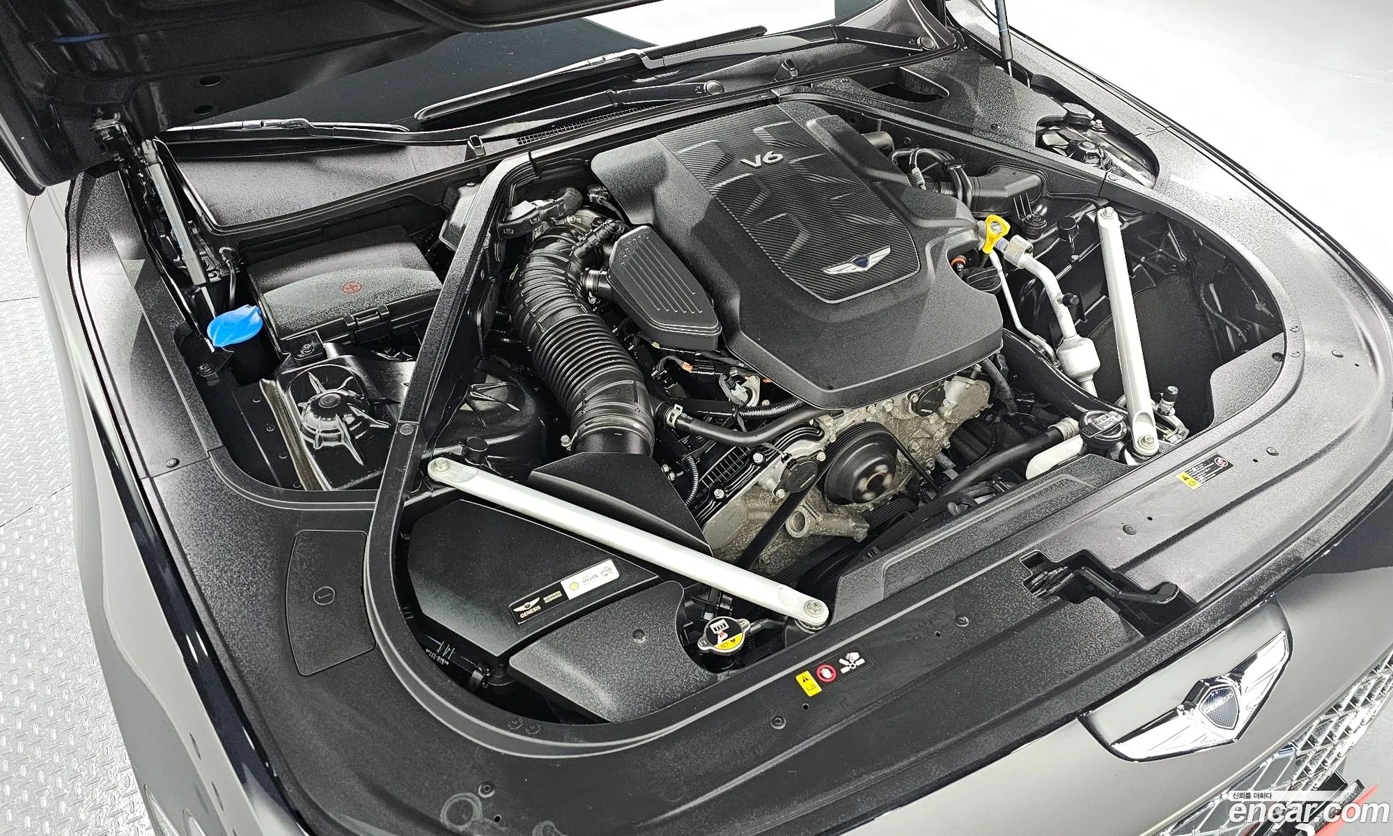 Genesis G90 I 38 Awd 2020 - фотография 1199576