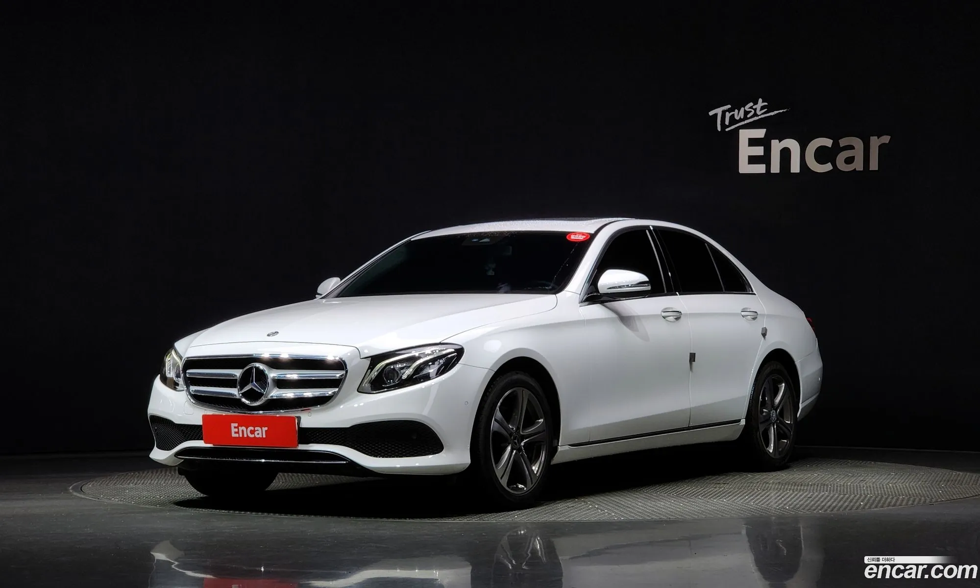 Mercedes-Benz E-Klasse V W213 S213 C238 E220D Avant Garde 2019 - фотография 16391786