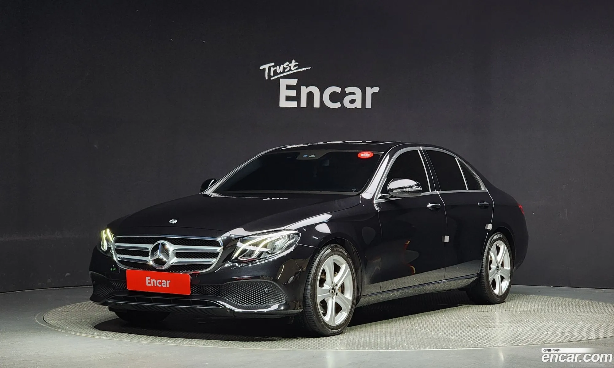 Mercedes-Benz E-Klasse V W213 S213 C238 E200 Avant Garde 2018 - фотография 16237842