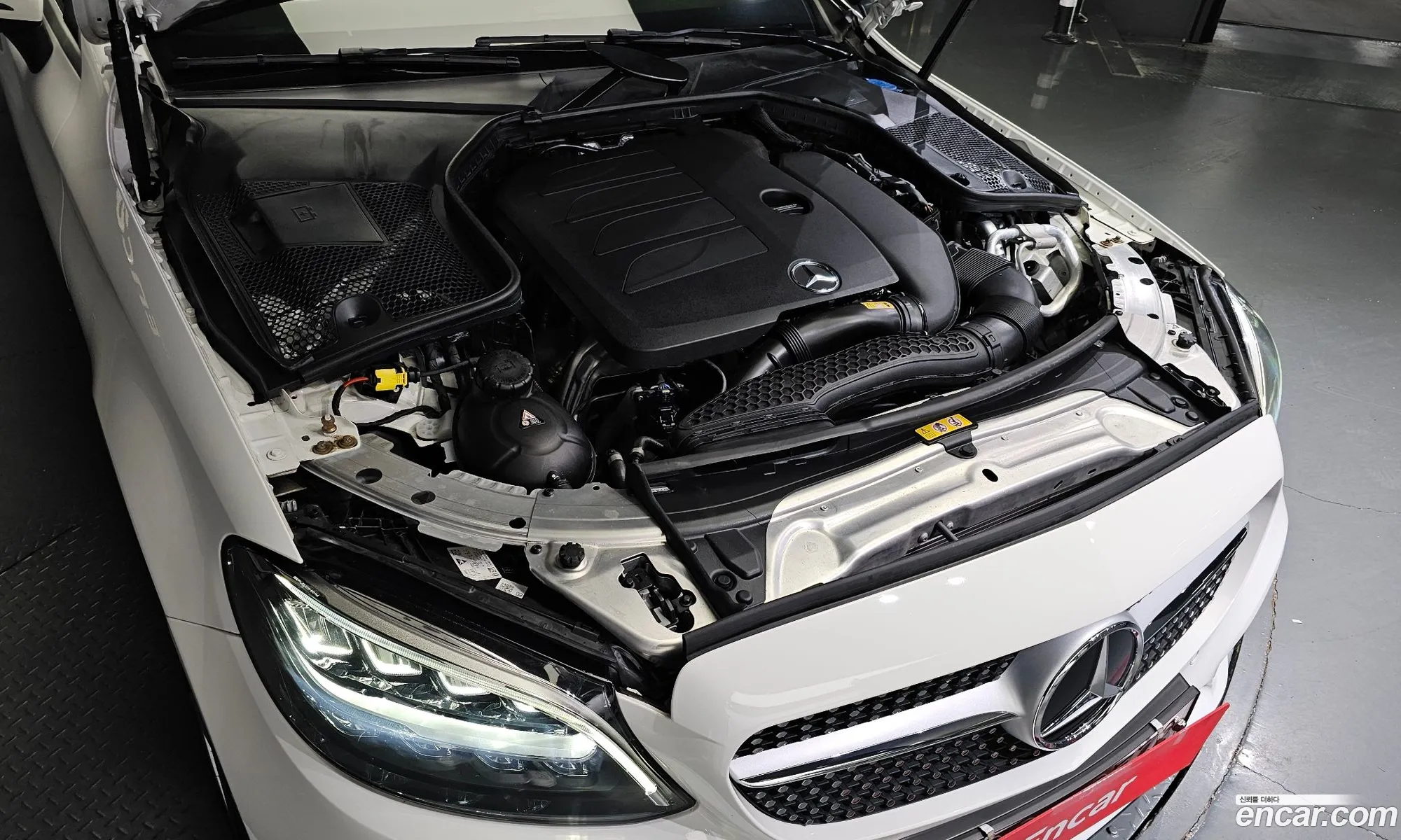Mercedes-Benz C-Klasse Iv W205 C200 Cabriolet 2019 - фотография 16382726