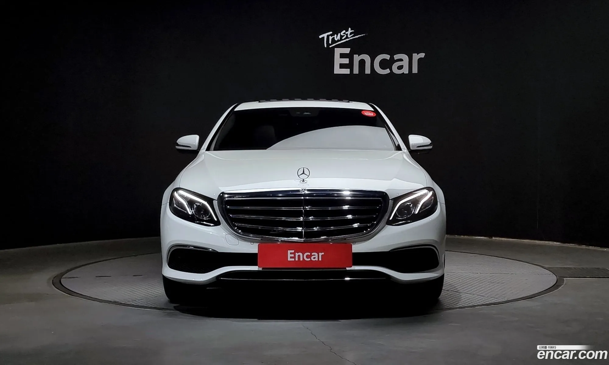 Mercedes-Benz E-Klasse V W213 S213 C238 E220D 4Matic Exclusive 2020 - фотография 12624065