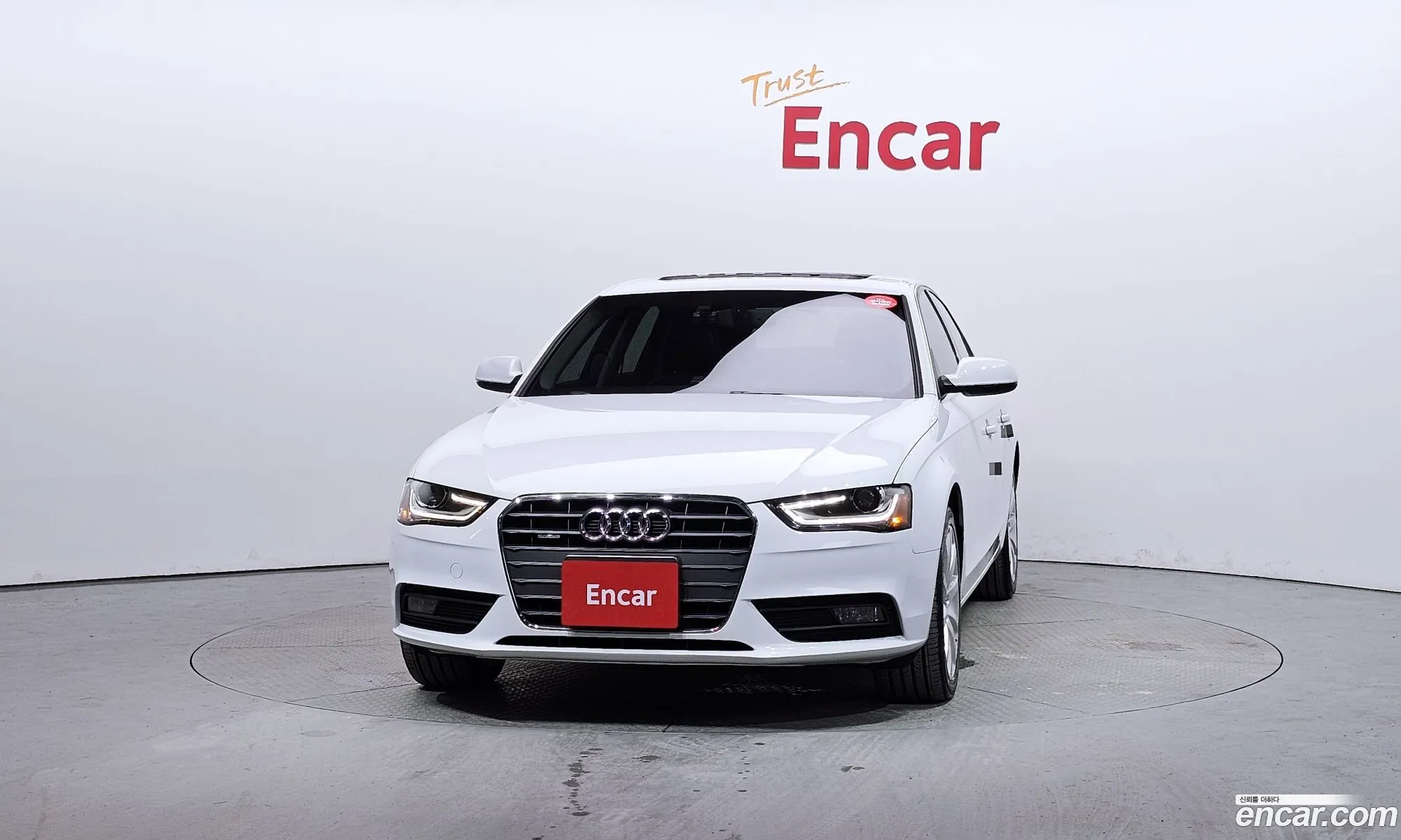 Audi A4 Iv B8 20 Tfsi Quattro Dynamic 2013 - фотография 8541616