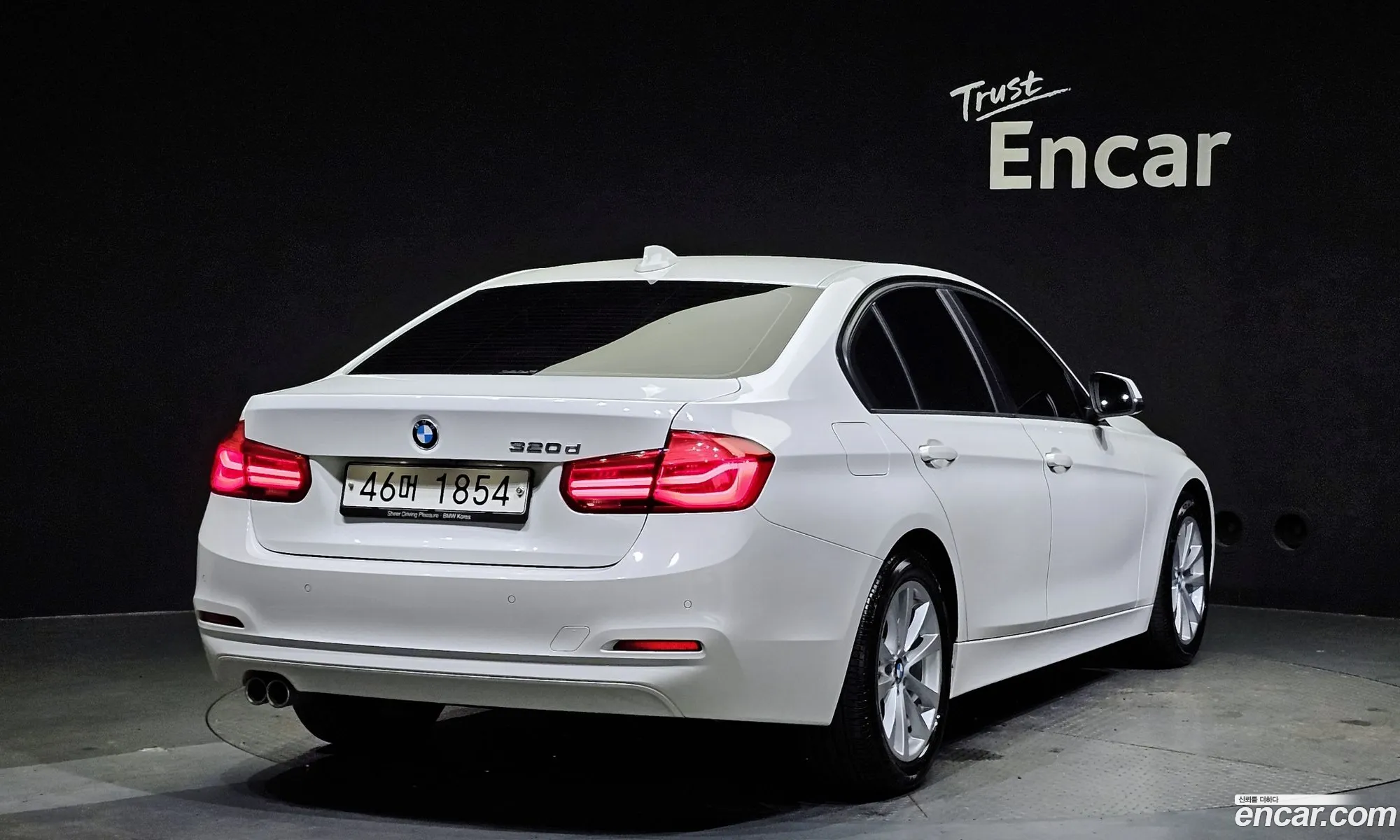 BMW 3Er Vi F3X 320D 2017 - фотография 16372366