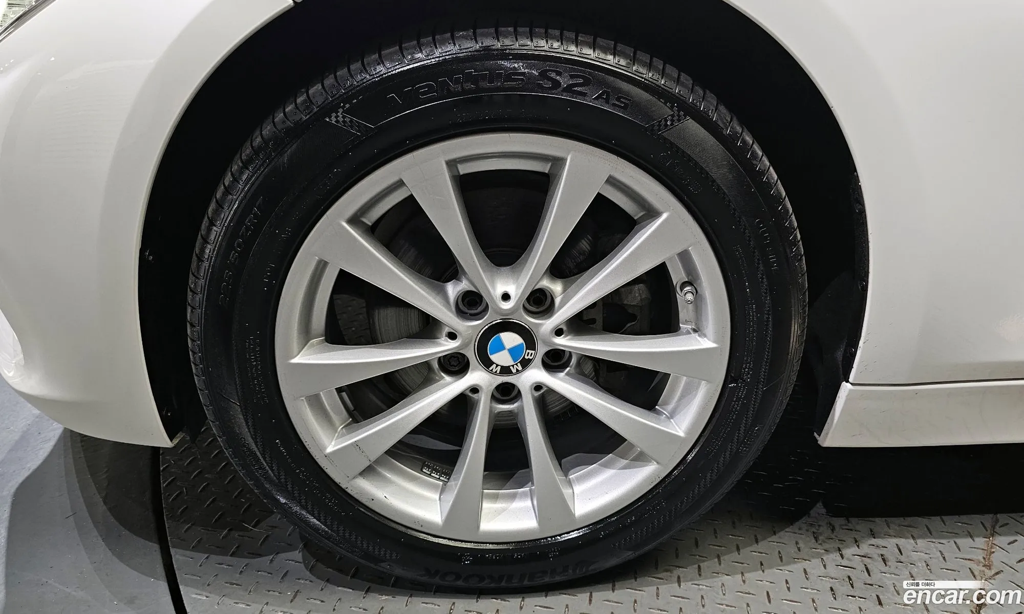 BMW 3Er Vi F3X 320D 2017 - фотография 16372369
