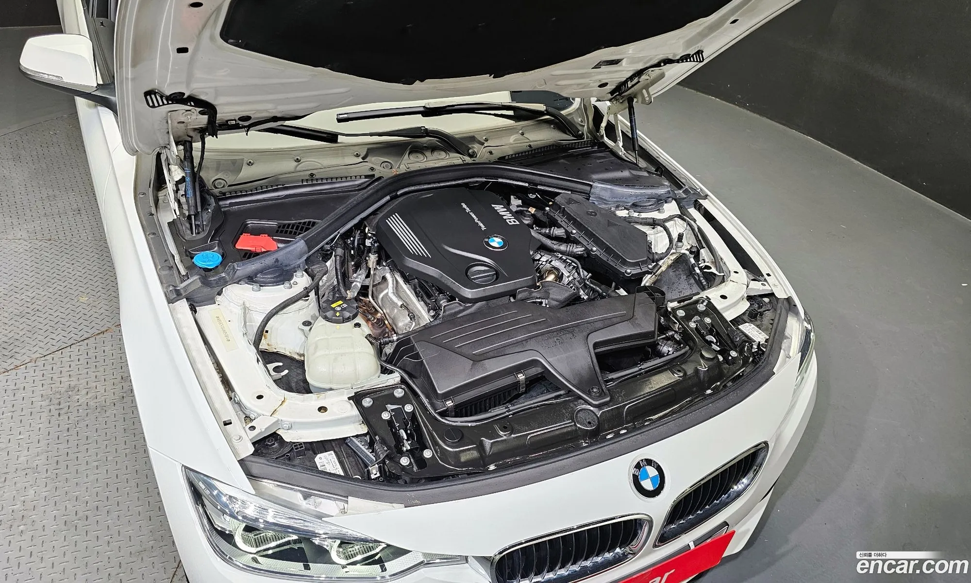 BMW 3Er Vi F3X 320D 2017 - фотография 16372370