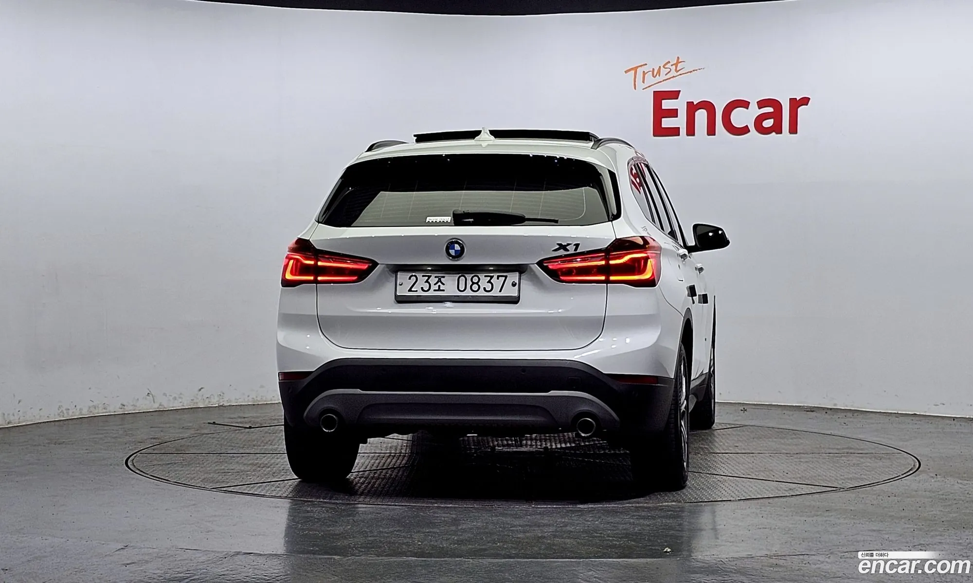 BMW X1 Ii F48 xDrive 20D 2016 - фотография 19715914