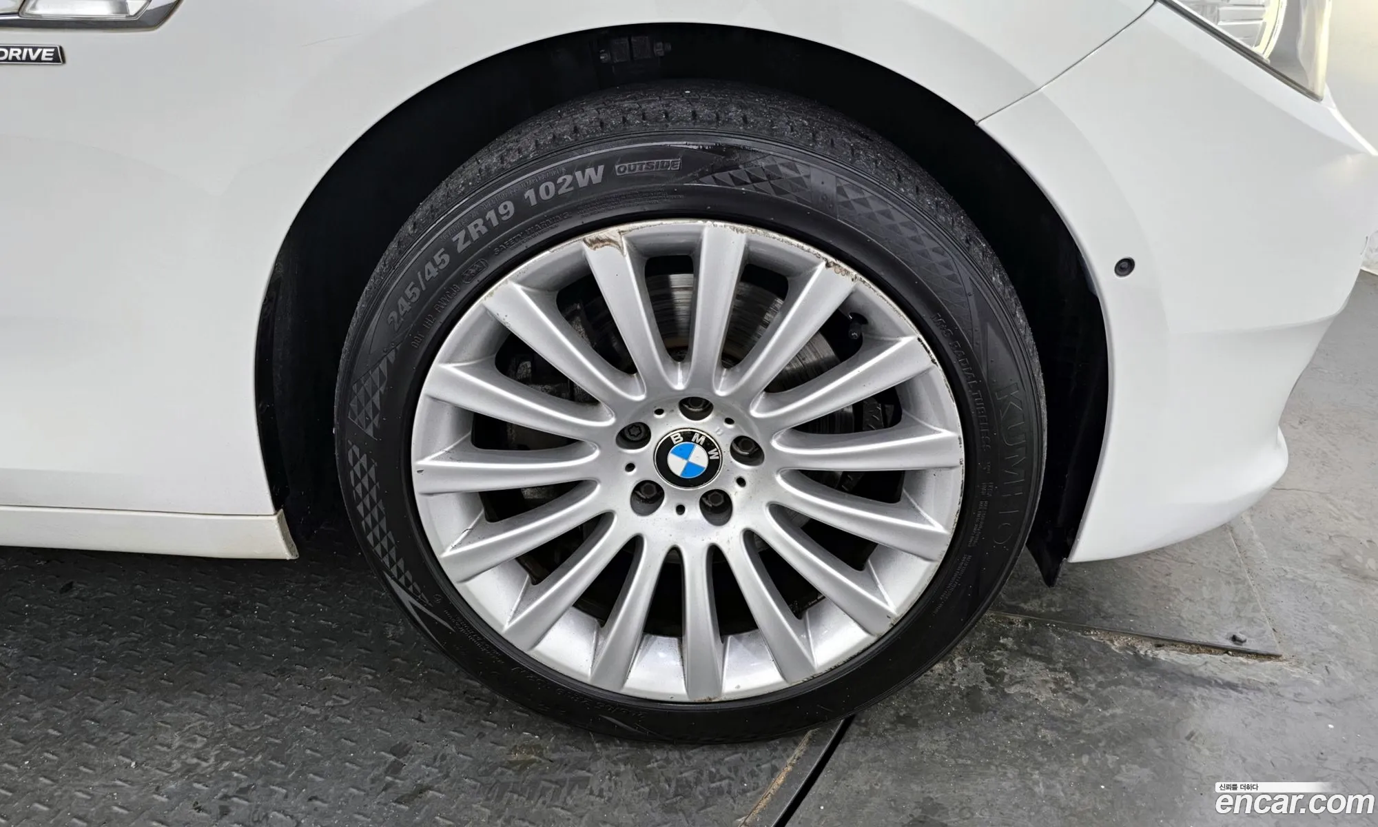 BMW 6Er Iii F06F13F12 Gt 30D xDrive 2013 - фотография 19715927