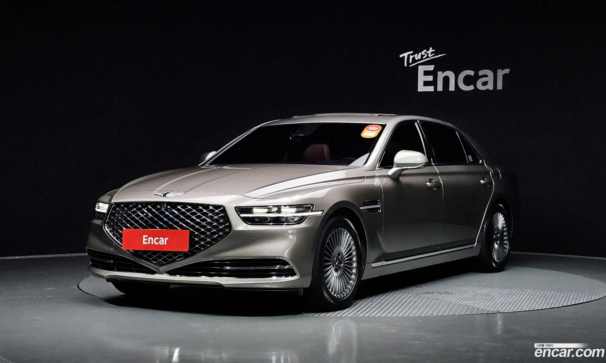 Genesis G90 I 38 Awd 2019 - фотография 19749981
