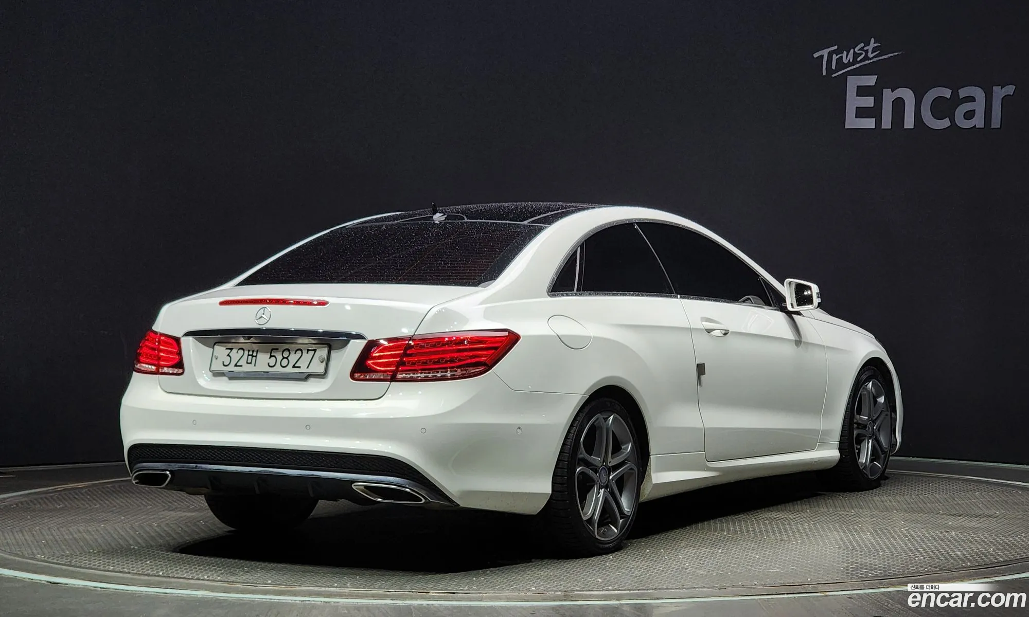 Mercedes-Benz E-Klasse Iv W212 S212 C207 E200 Coupe 2014 - фотография 16377040