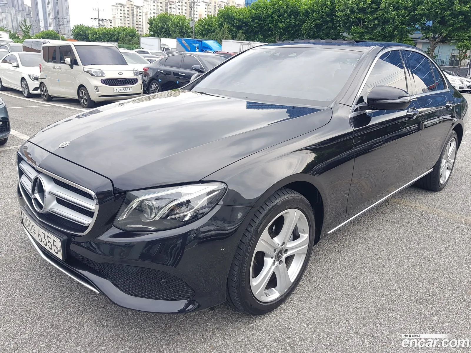 Mercedes-Benz E-Klasse E220D Avant Garde 2017 - фотография 16382648