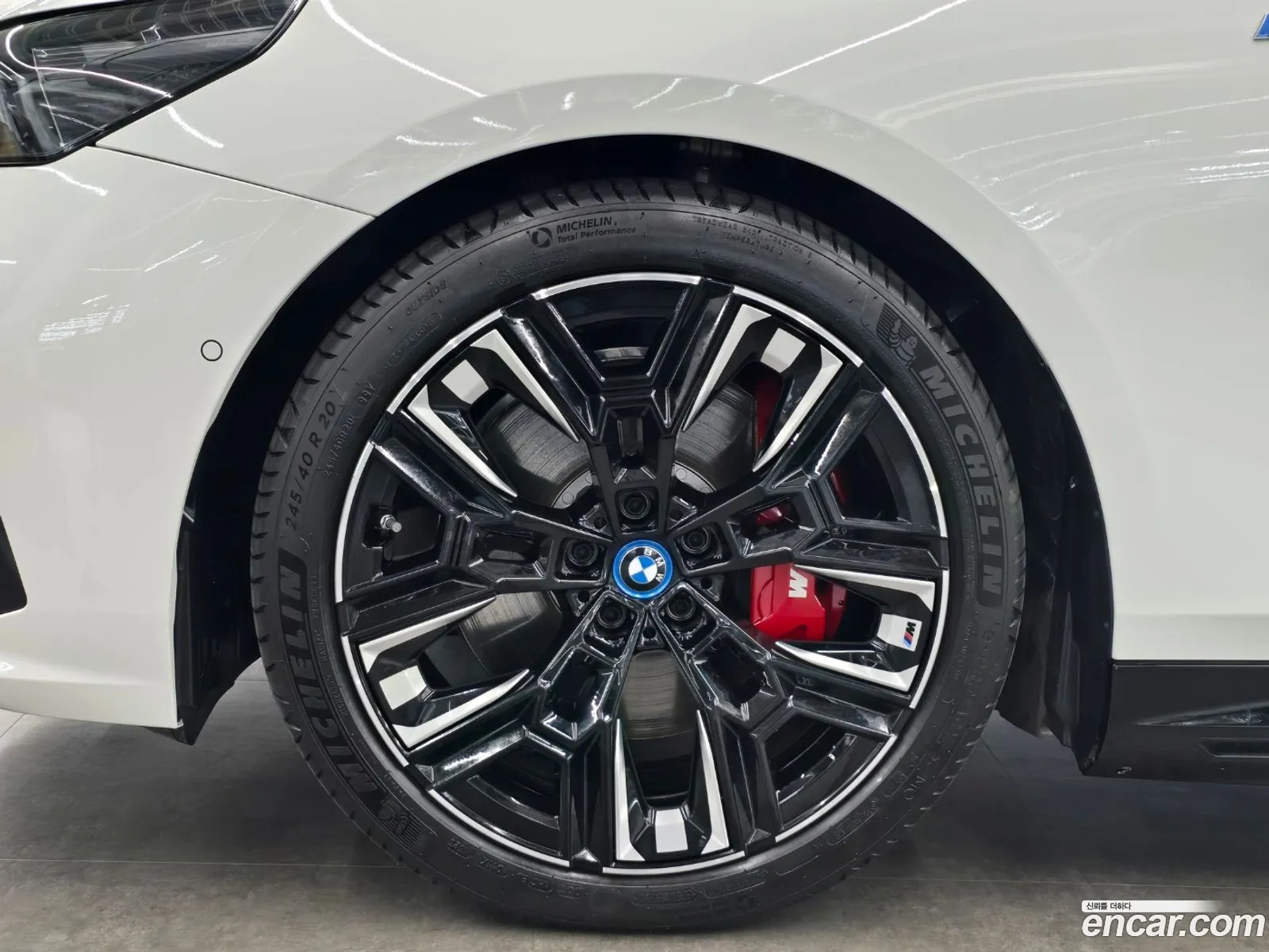 BMW I5 M60 xDrive 2024 - фотография 19682805