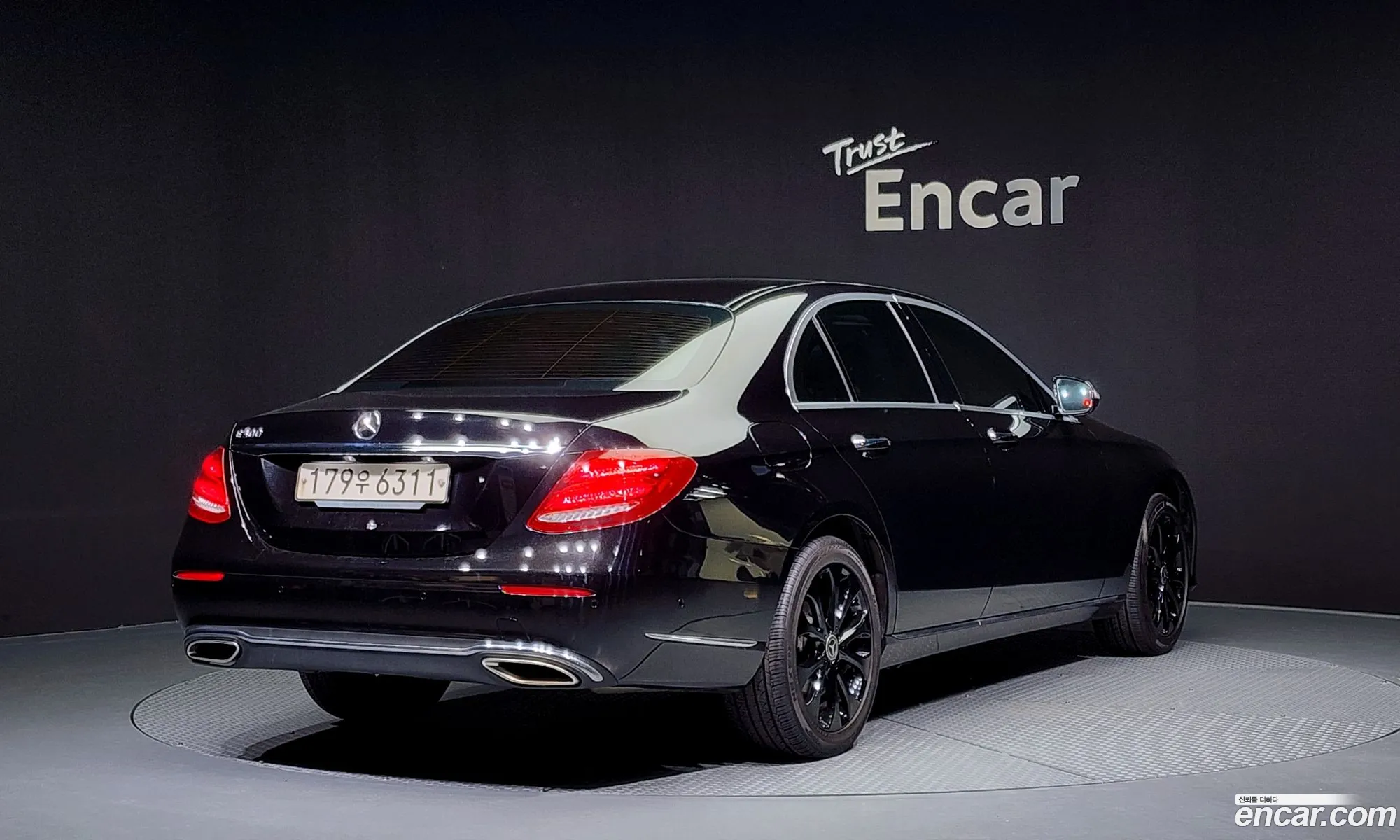 Mercedes-Benz E-Klasse V W213 S213 C238 E300 Exclusive 2018 - фотография 16467813