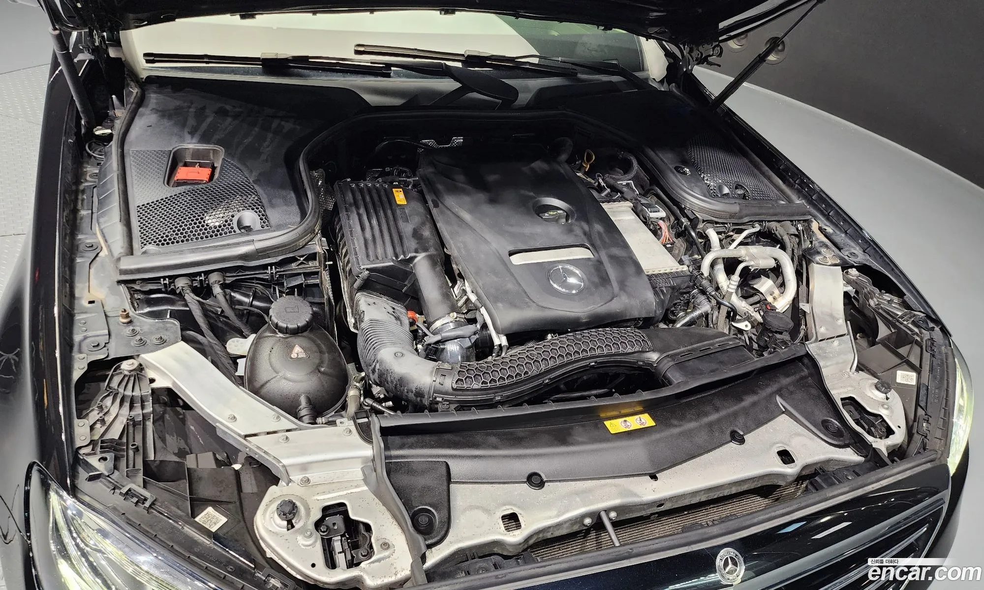 Mercedes-Benz E-Klasse V W213 S213 C238 E300 Exclusive 2018 - фотография 16467817
