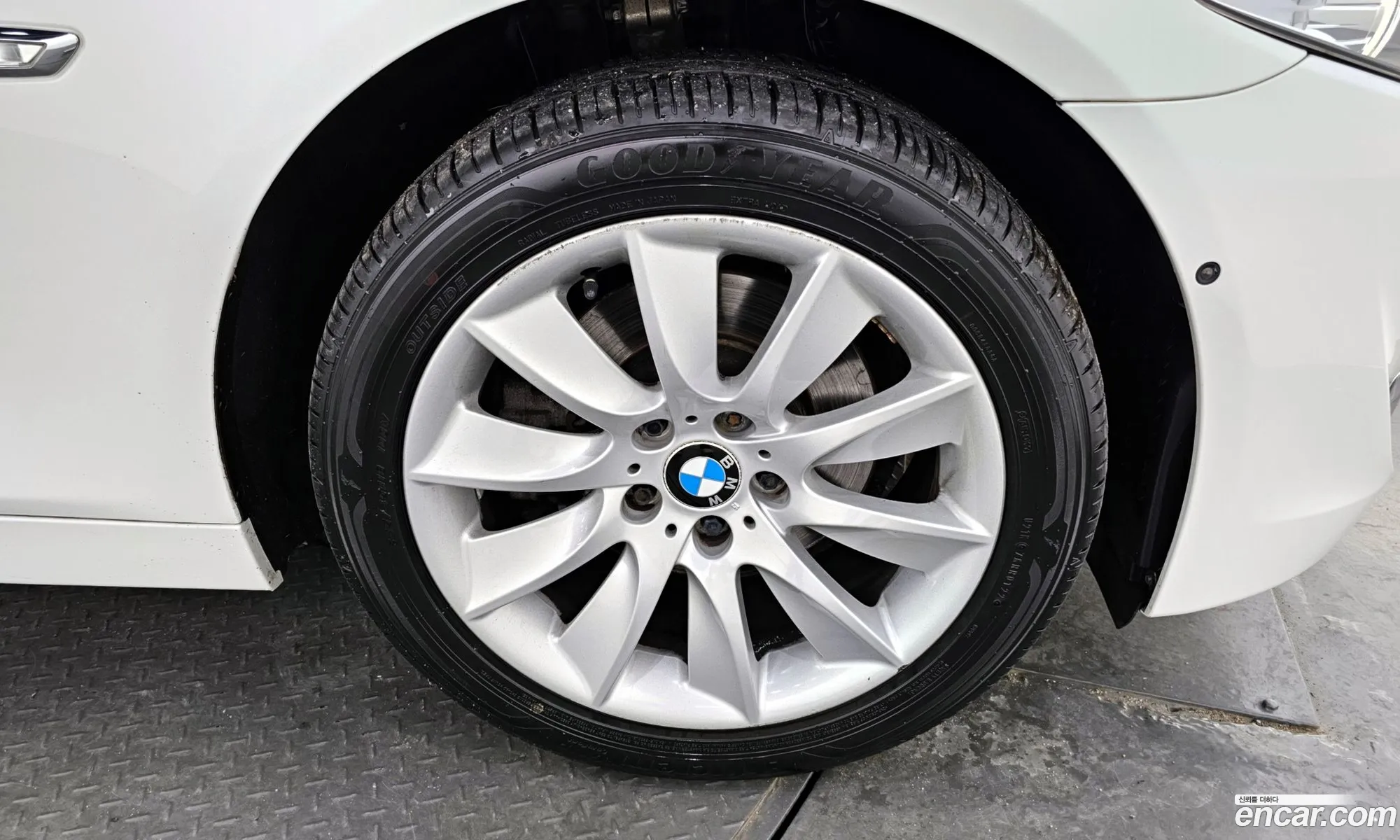 BMW 5Er Vi F10F11F07 528I 2013 - фотография 19682890