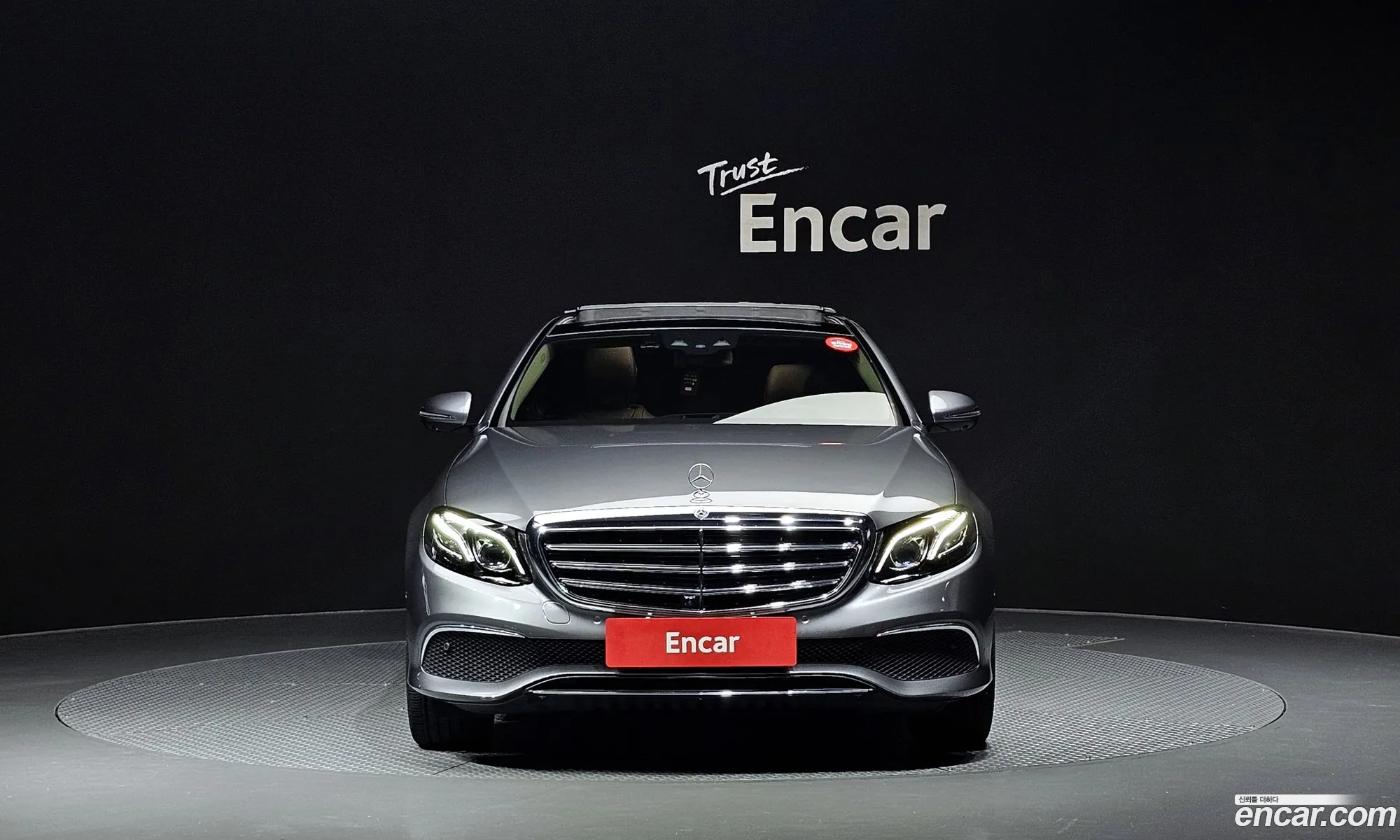 Mercedes-Benz E-Klasse V W213 S213 C238 E300 4Matic Exclusive 2019 - фотография 16365696