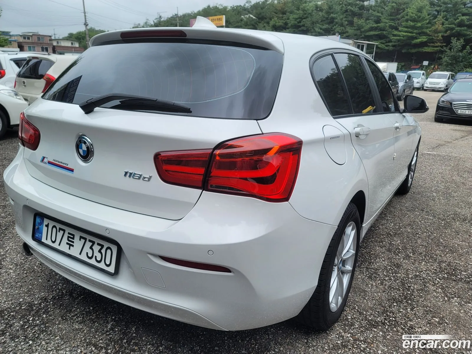 BMW 1Er 118D Joy 5 Door 2018 - фотография 19712948
