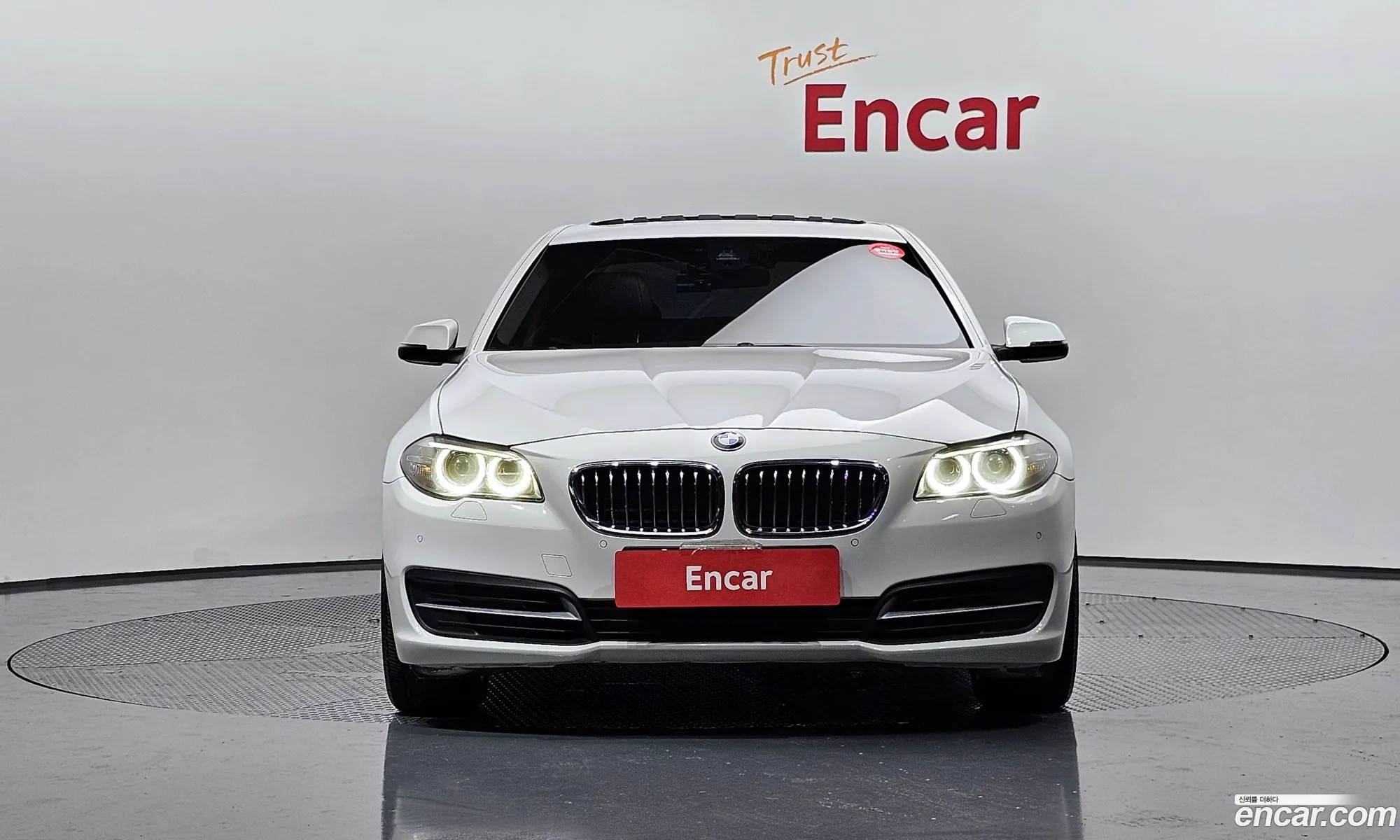 BMW 5Er Vi F10F11F07 520DxDrive 2015 - фотография 16373402