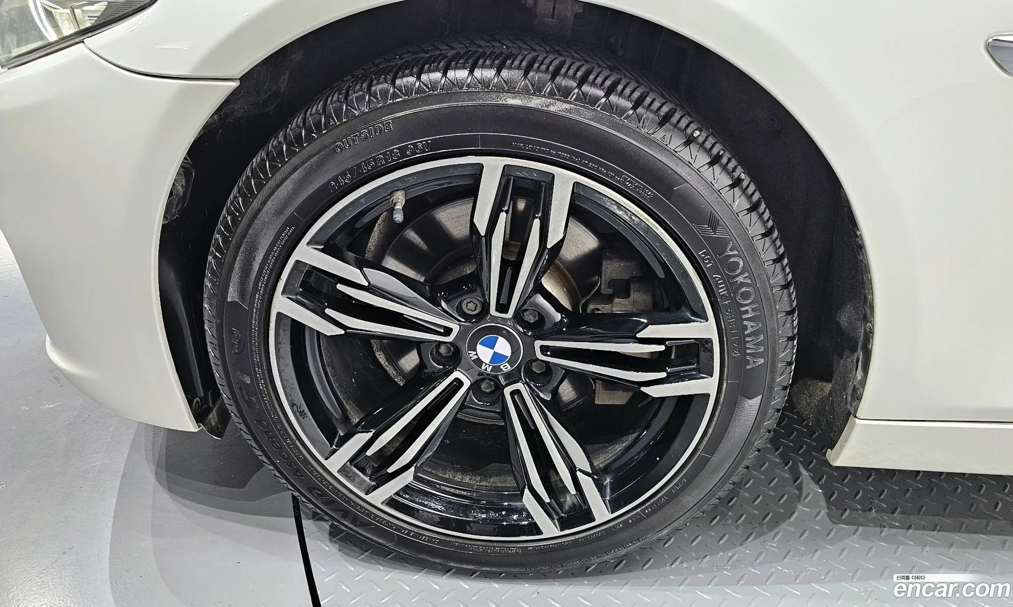 BMW 5Er Vi F10F11F07 520DxDrive 2015 - фотография 16373404