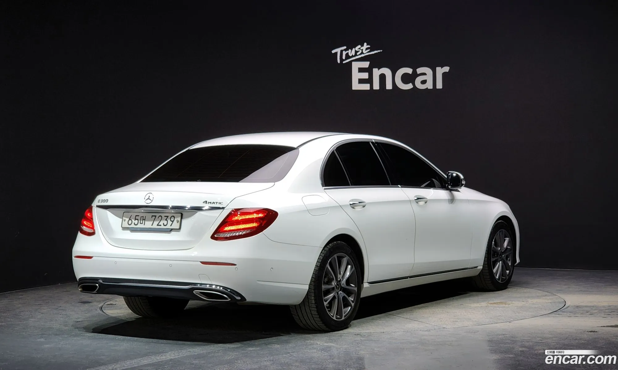 Mercedes-Benz E-Klasse V W213 S213 C238 E300 4Matic Avant Garde 2019 - фотография 18702900