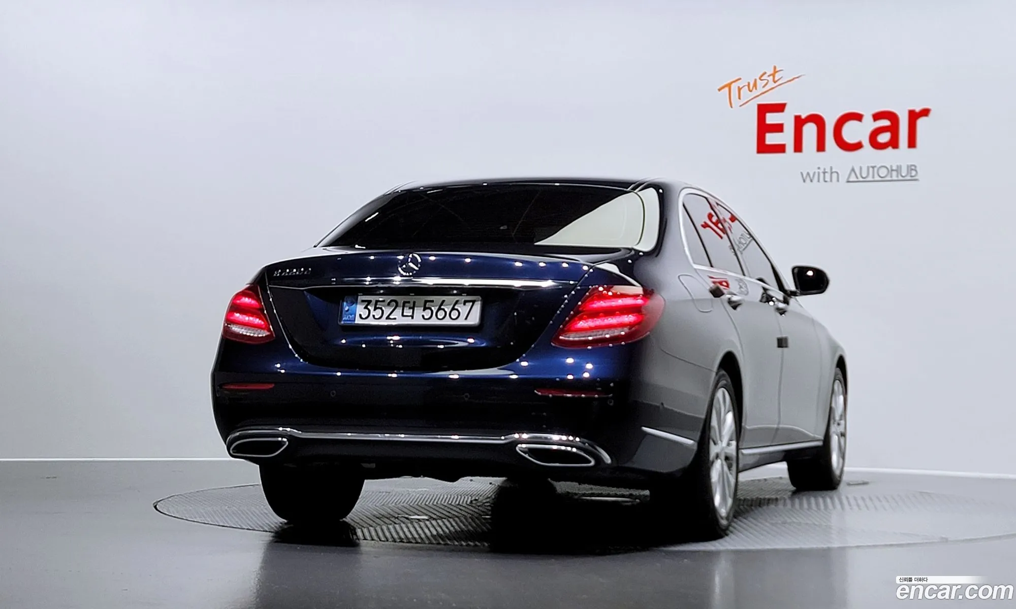 Mercedes-Benz E-Klasse V W213 S213 C238 E220D Exclusive 2019 - фотография 18659429