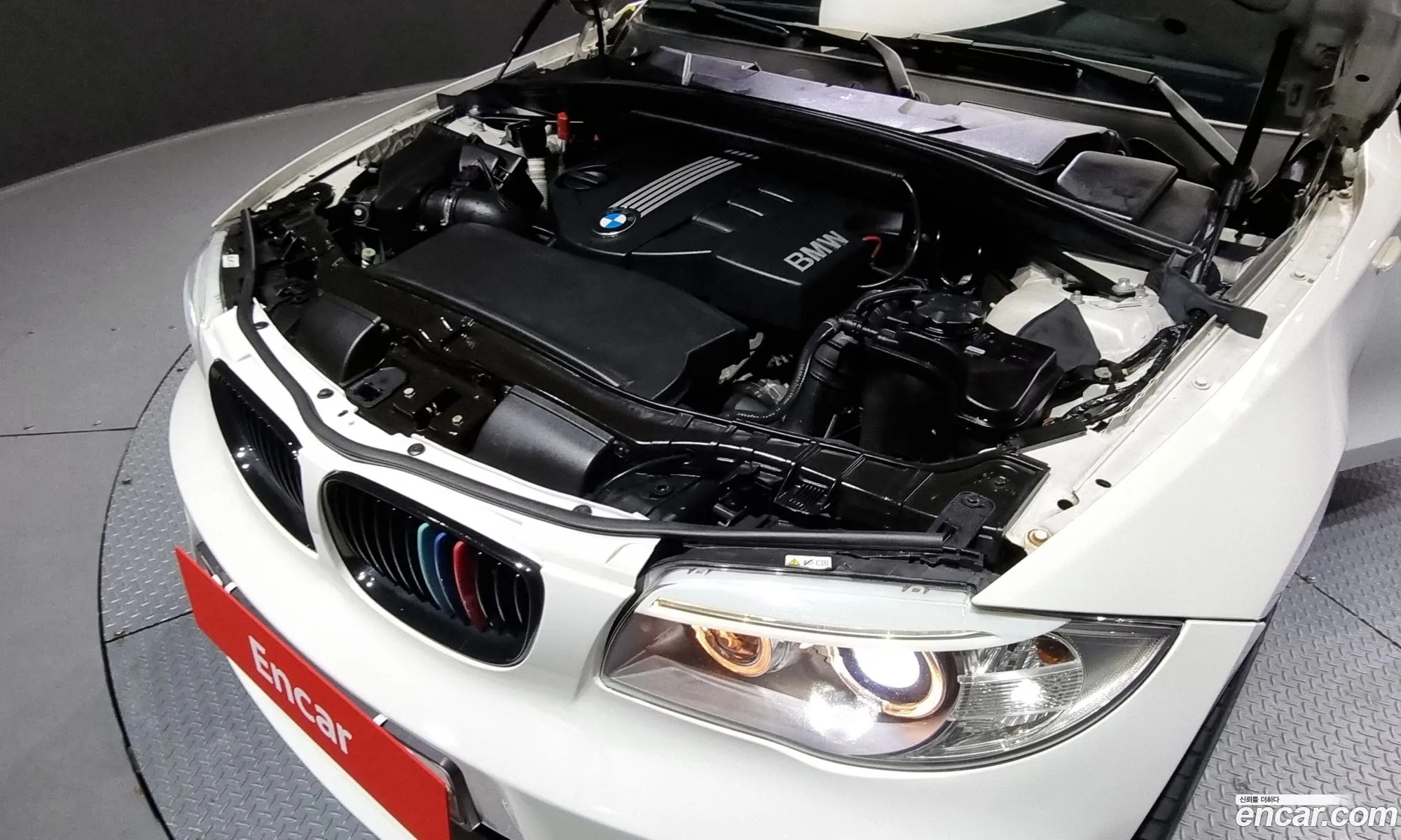 BMW 1Er 120D Coupe Sport 2013 - фотография 16365589