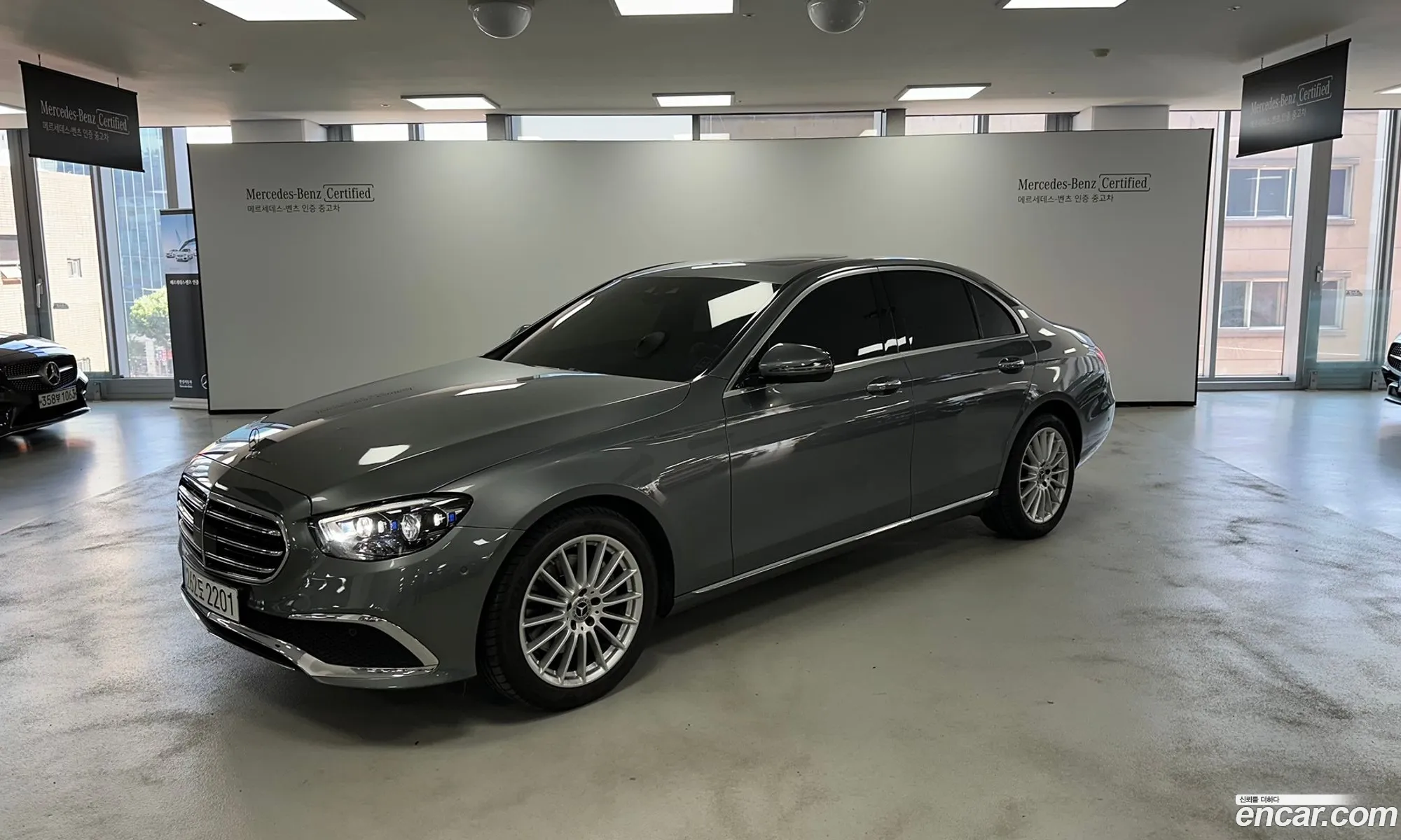 Mercedes-Benz E-Klasse V W213 S213 C238 E250 Exclusive 2021 - фотография 16365731