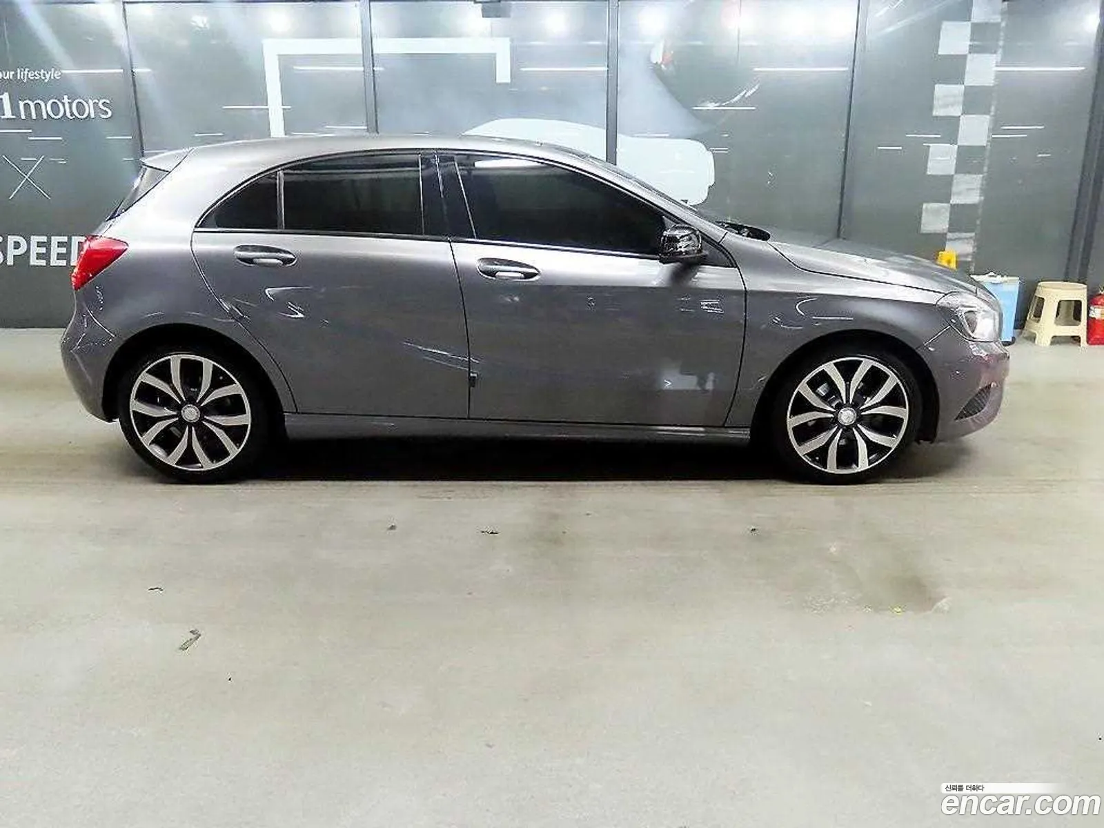 Mercedes-Benz A-Klasse Iii W176 A200 Cdi Knight 2014 - фотография 16382711