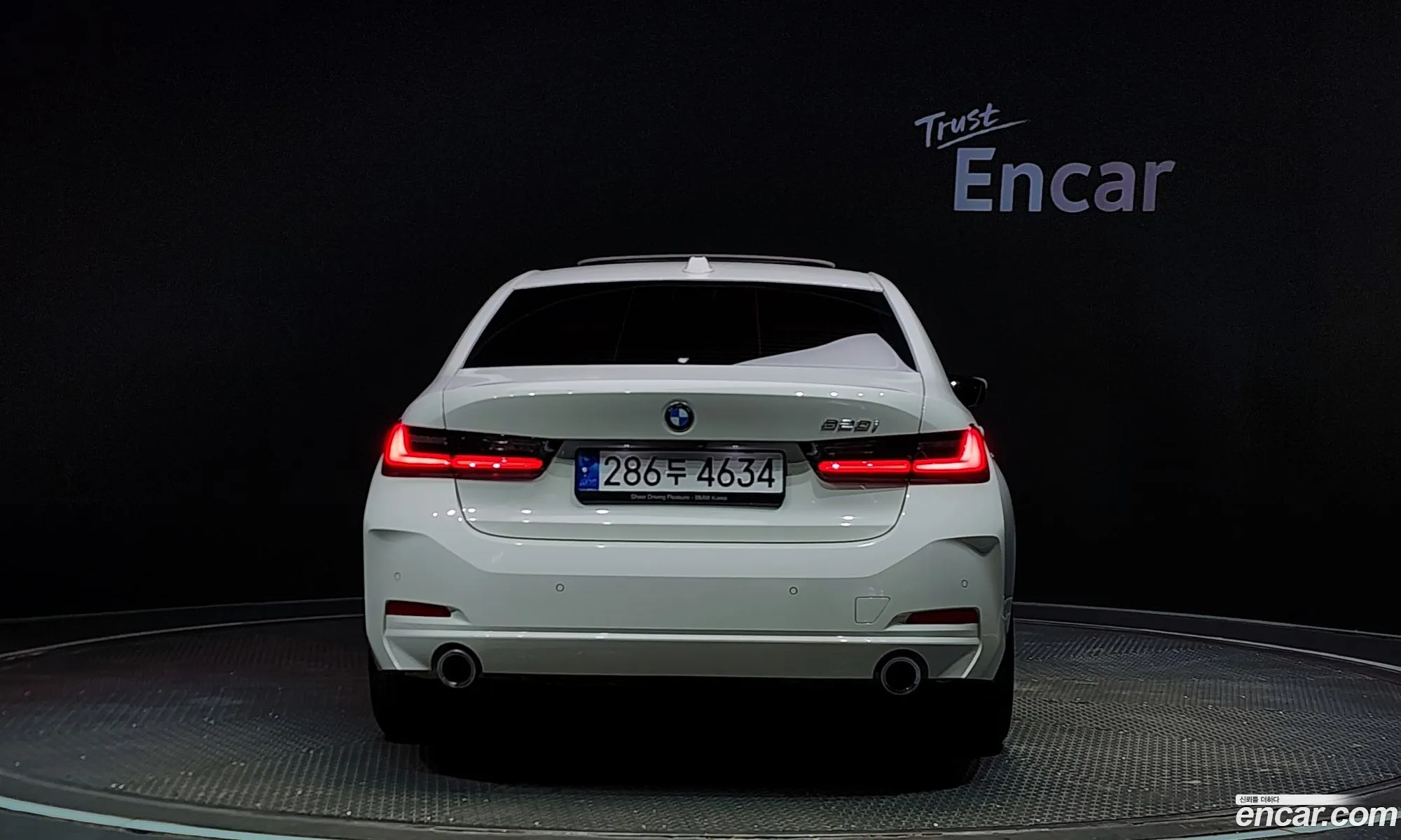 BMW 3Er 320I 2023 - фотография 16372296