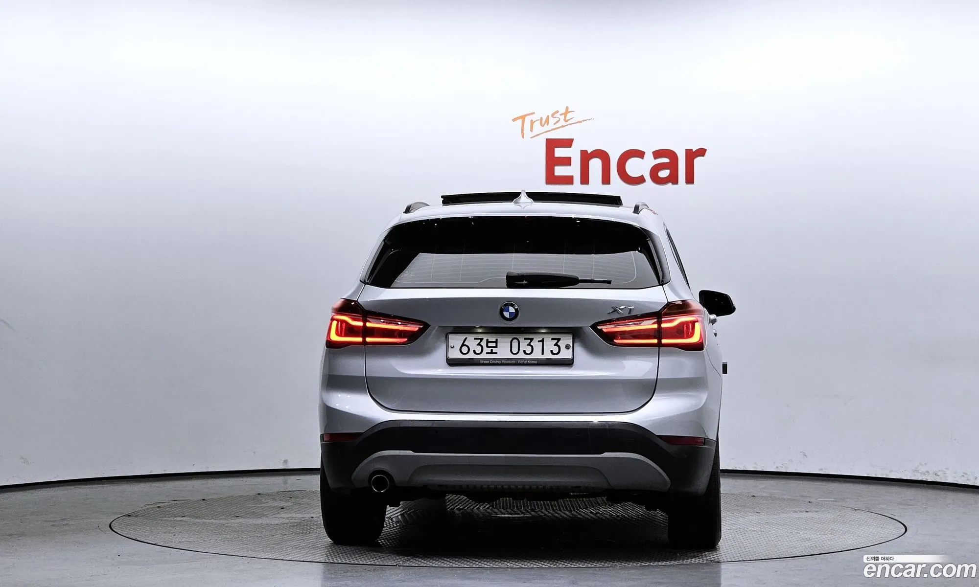 BMW X1 Ii F48 xDrive 18D 2016 - фотография 19712899
