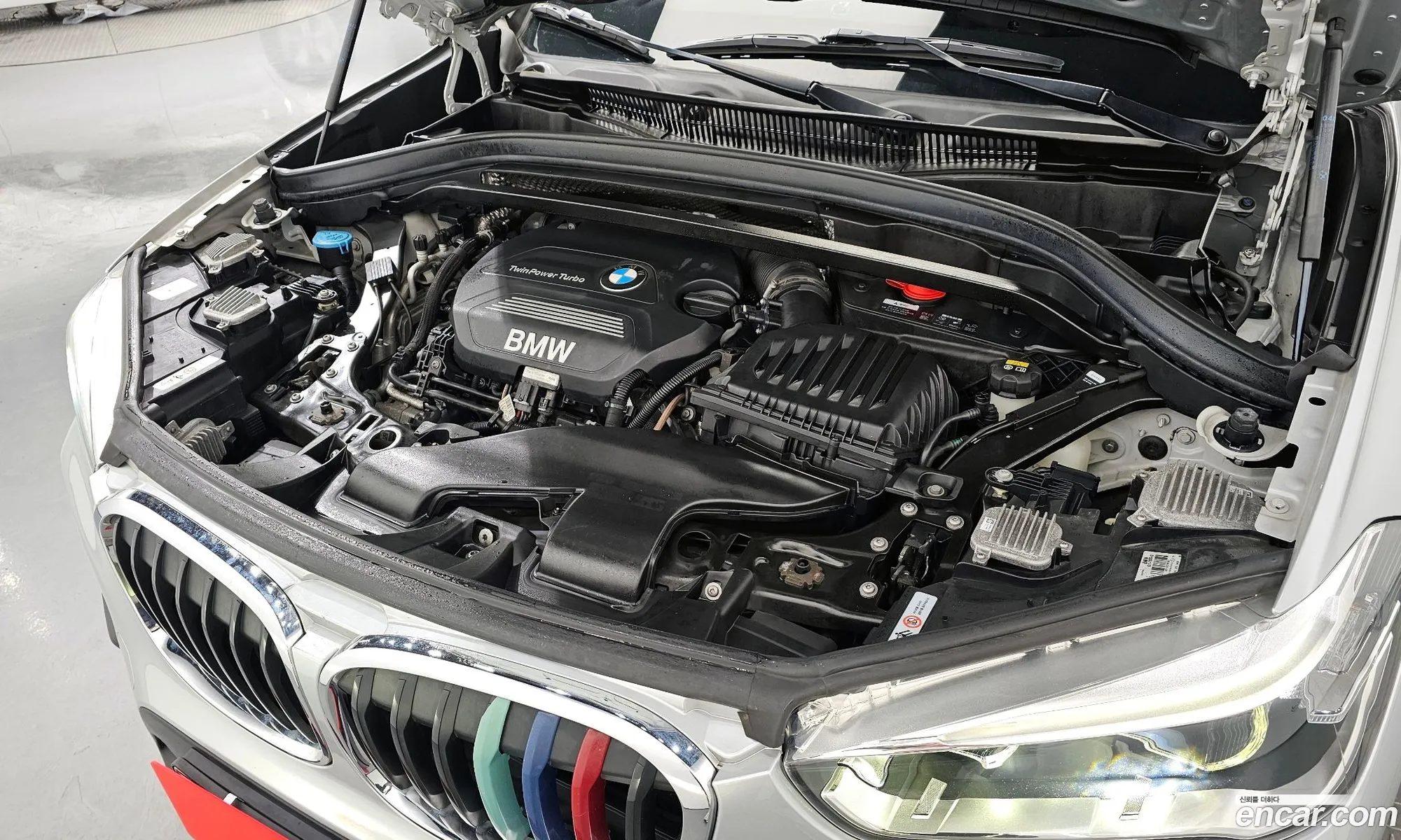 BMW X1 Ii F48 xDrive 18D 2016 - фотография 19712901