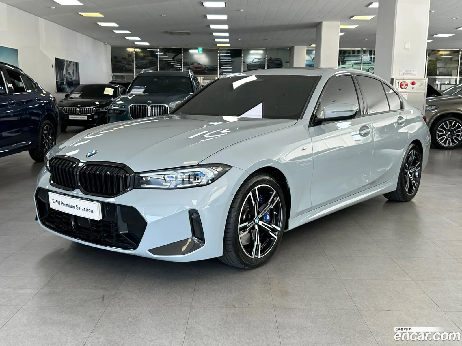 BMW 3Er 320I M Sports 2023 - фотография 19675193