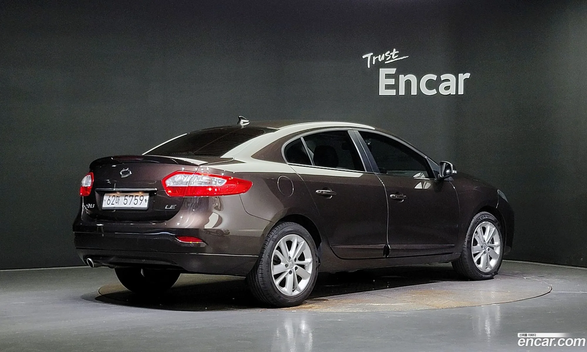 Renault Samsung Sm3 Le Exclusive 2013 - фотография 7533589